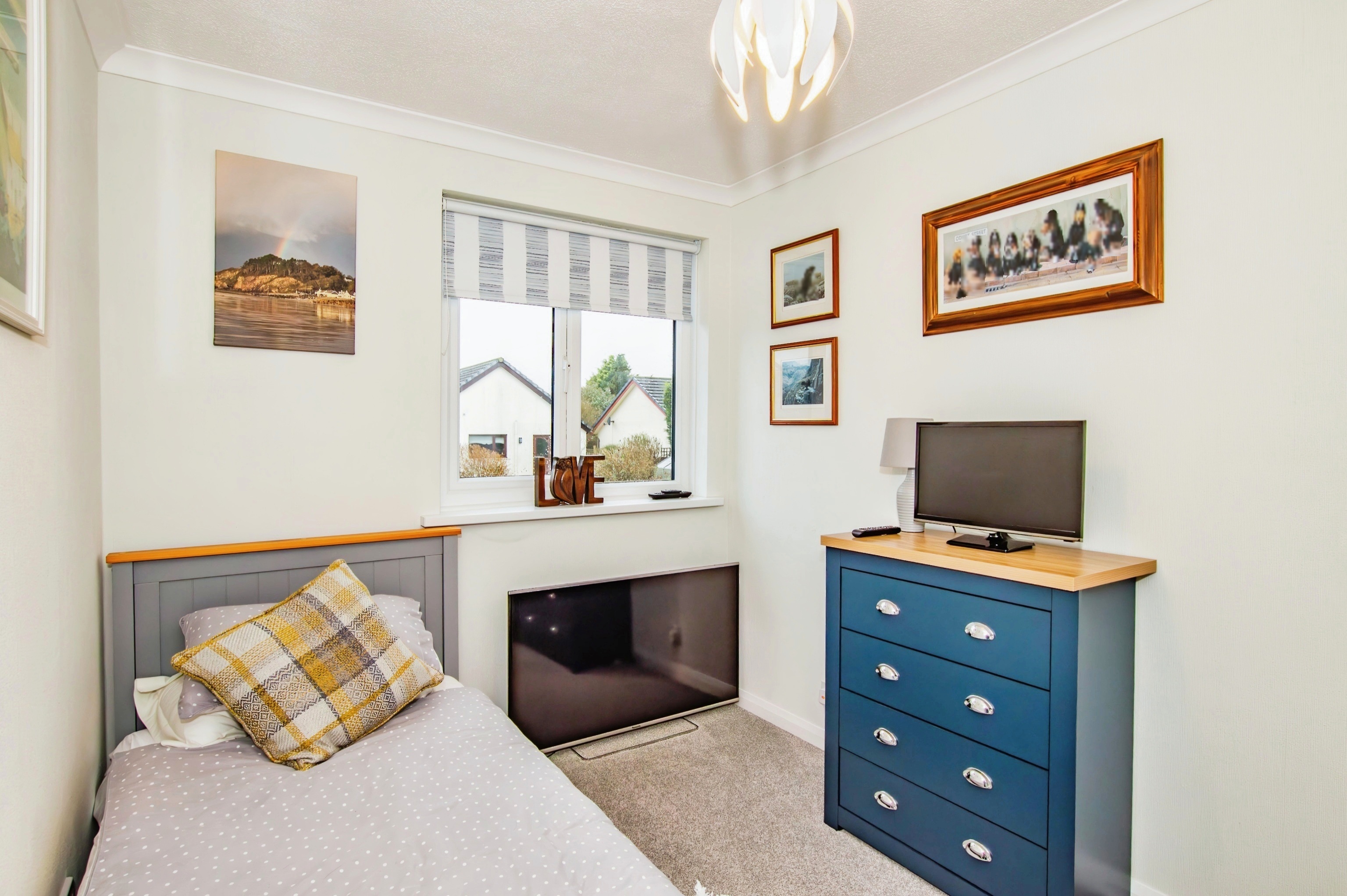 Photos of Paskeston Lane, Milton, Tenby, Pembrokeshire SA70 66665360