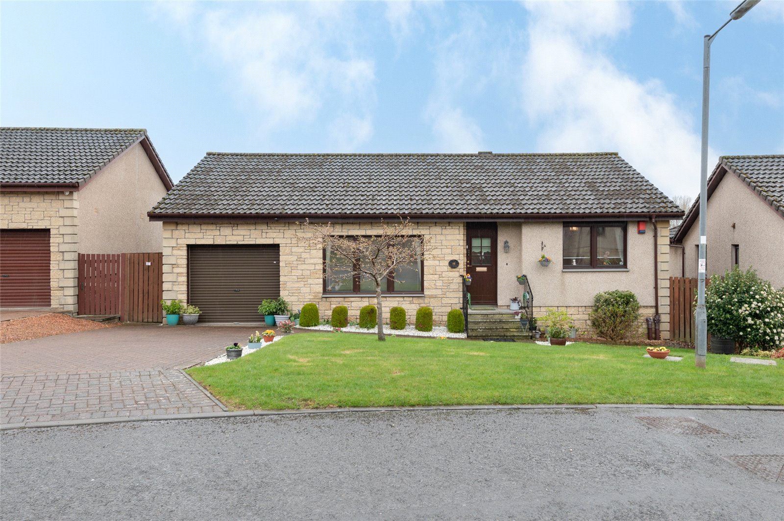 Photos of Meadow Park, Kennoway, Leven KY8 64293685 PrimeLocation