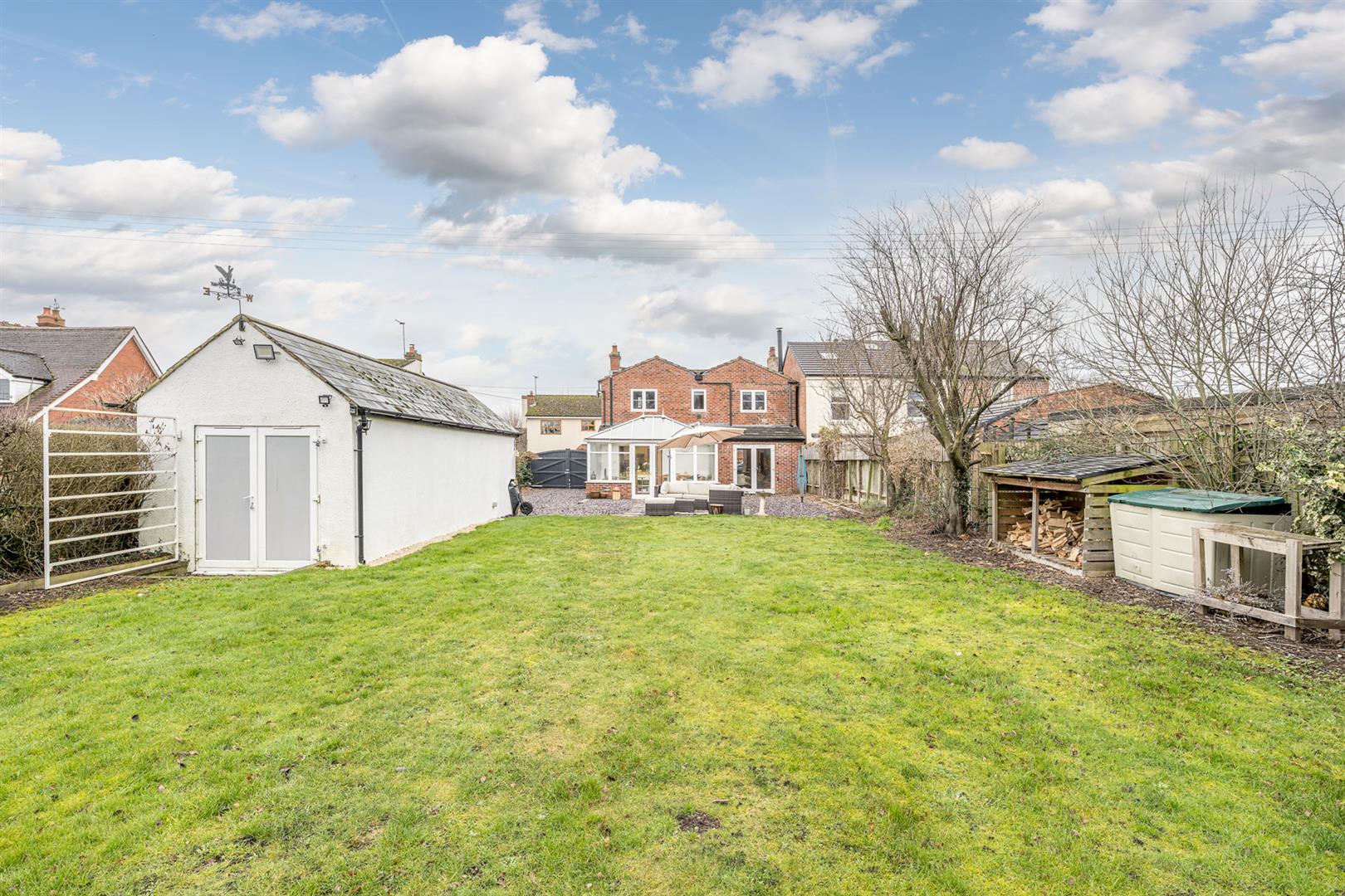 Photos of Old Rose Cottage, New Road, Caunsall DY11 66608140