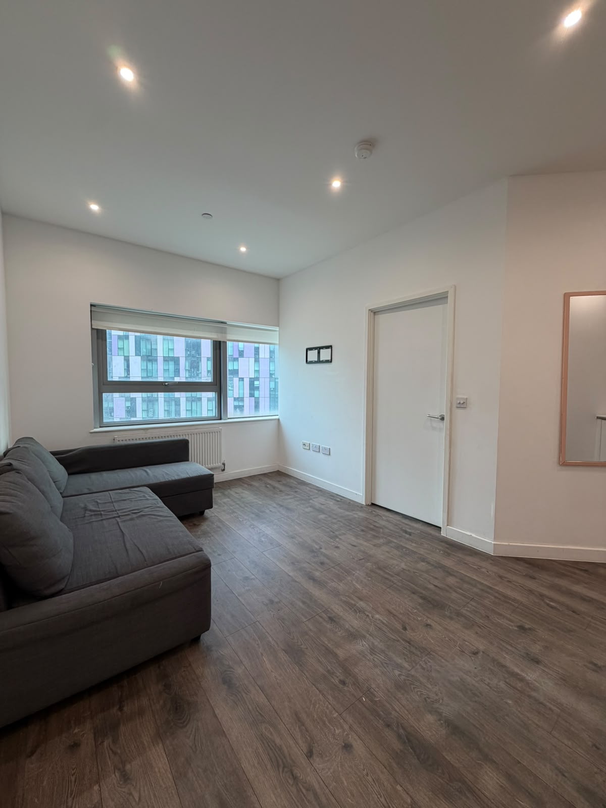 Flat 5, Croydon photo 5