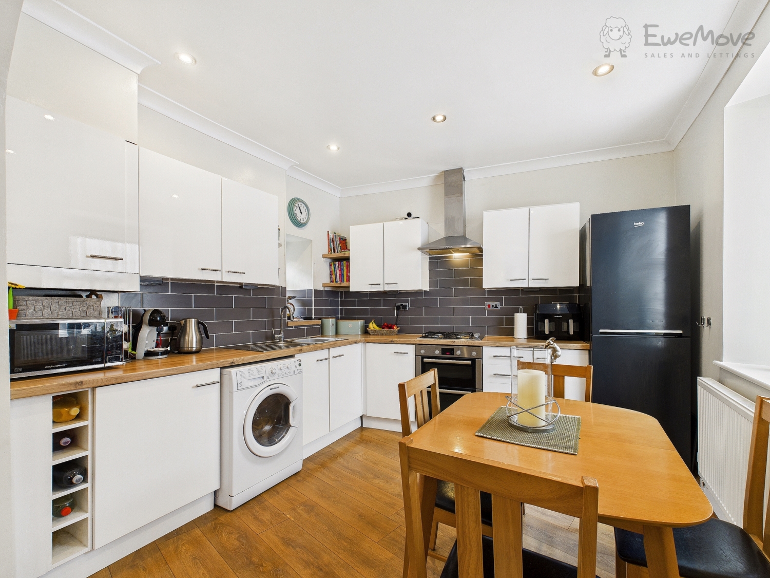 1, MILL STREET, SOUTH MOLTON photo 3