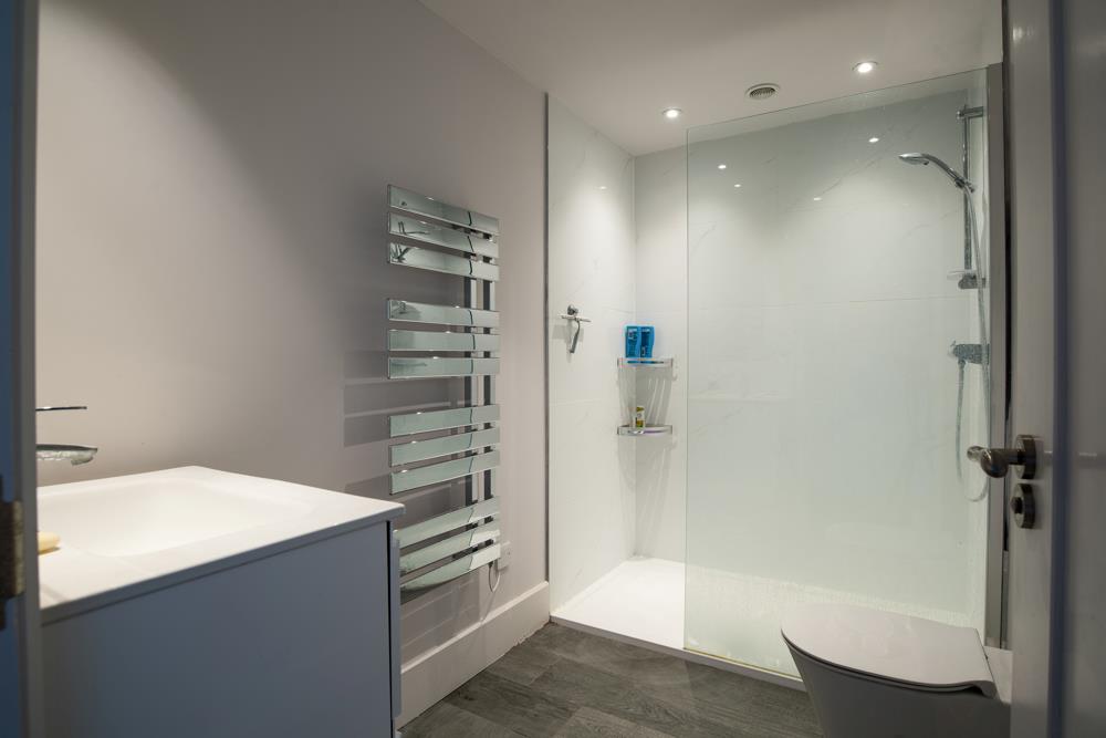 Photos of Abbots Leigh Road, Abbots Leigh, Bristol BS8 66581631