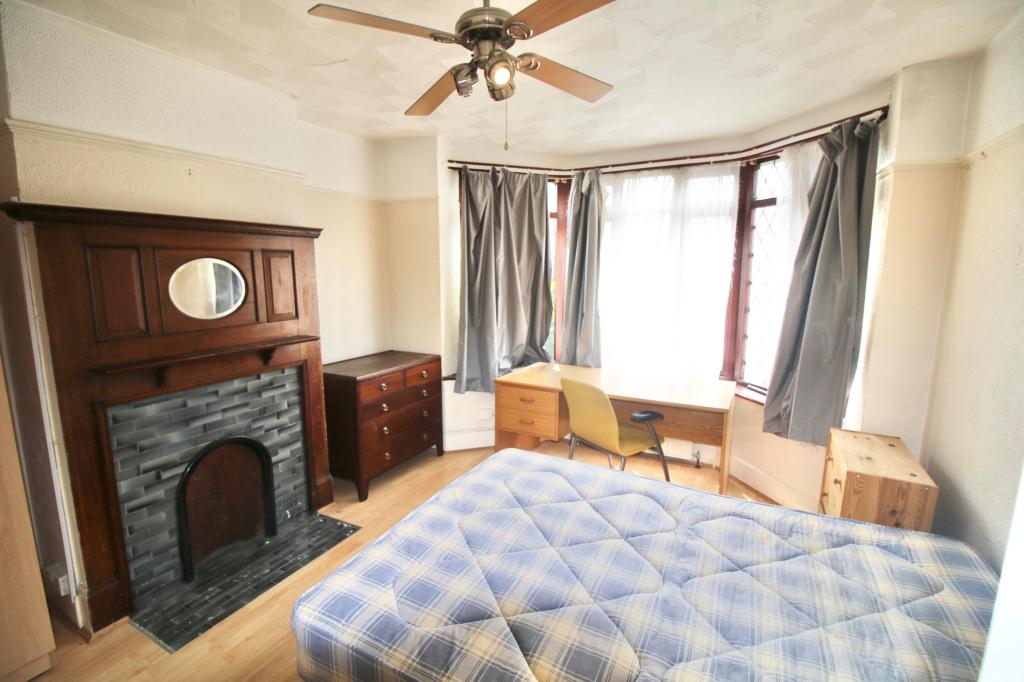 32, Granby Grove, Southampton photo 5