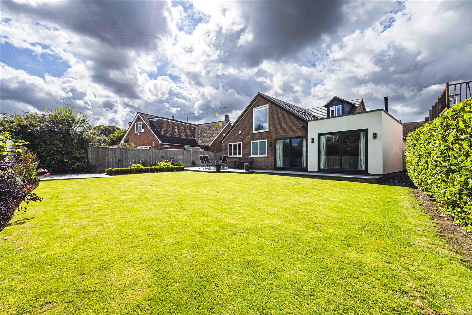 Photos of The Rye, Eaton Bray LU6 65335899 PrimeLocation