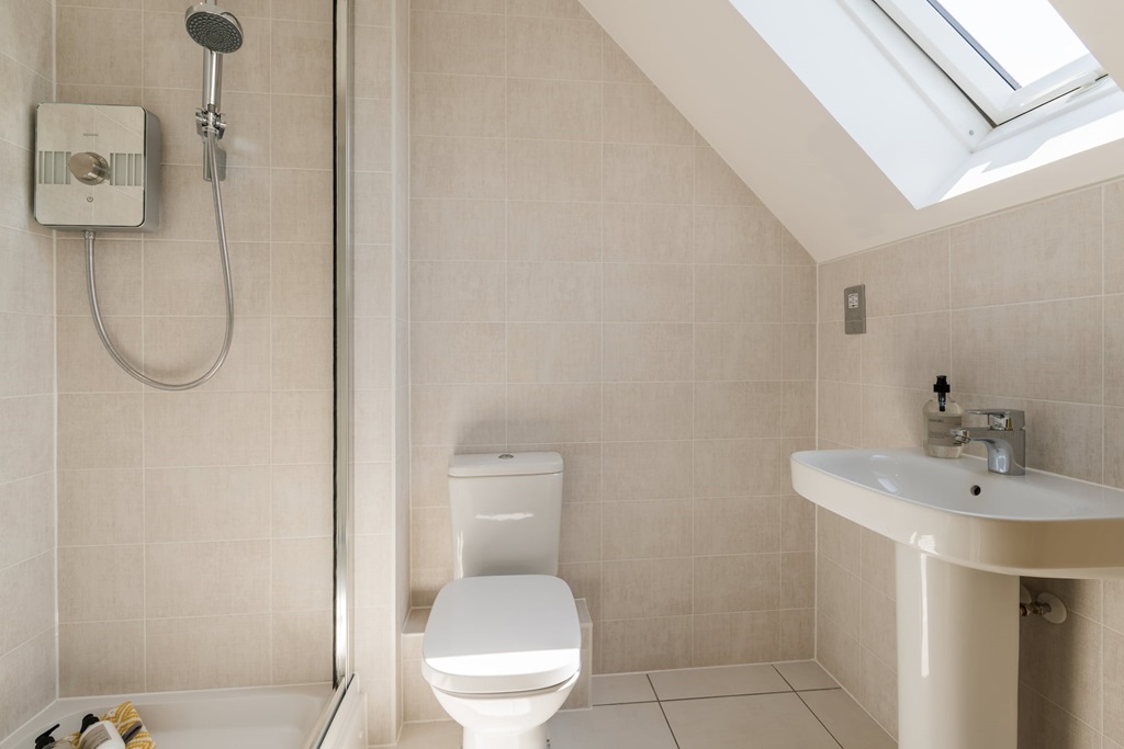 Property 3 of 12. Your En Suite Includes Modern Finishes That Are Easy To Keep Clean