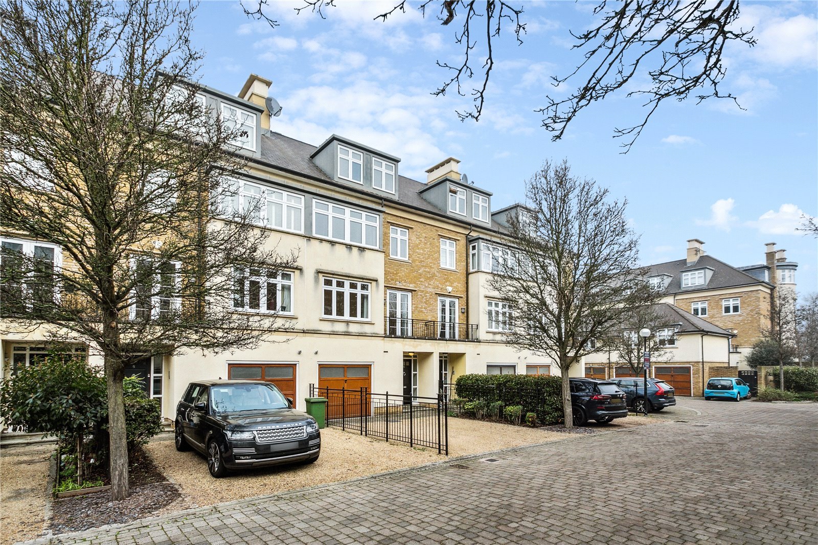 5 bedroom terraced house for sale 0