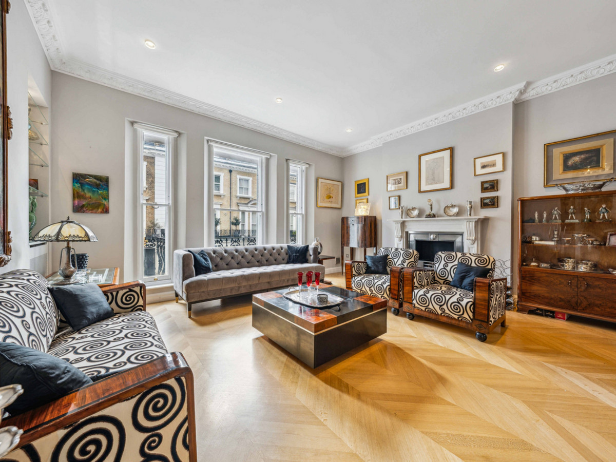 6 bedroom terraced house for sale 0