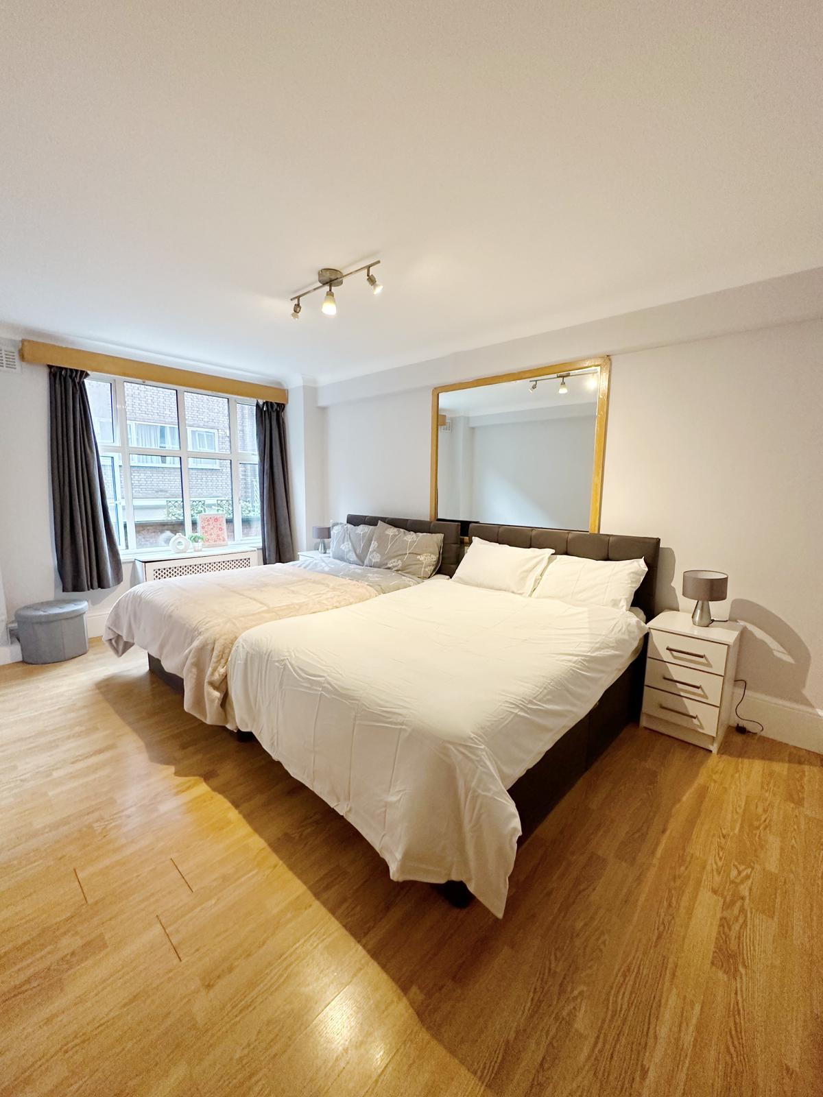 8 Park West, Park West, Hyde Park photo 2