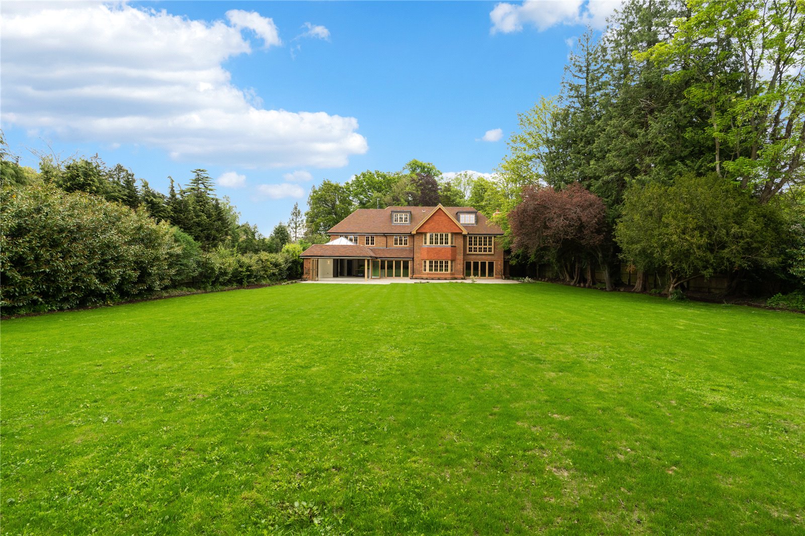 Photos of Nightingales Lane, Chalfont St. Giles, Buckinghamshire HP8