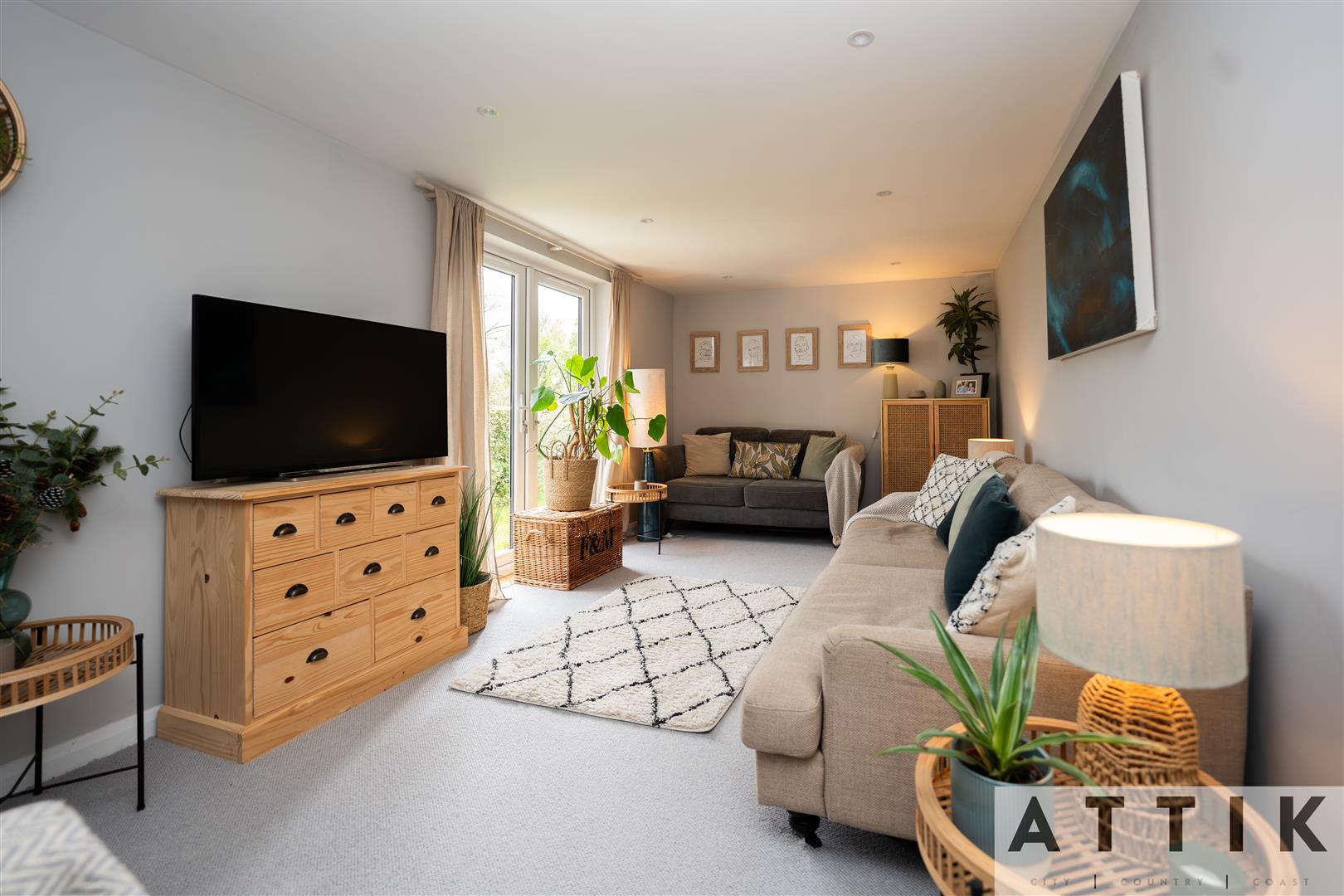63, Bedingfield Crescent, Halesworth photo 4