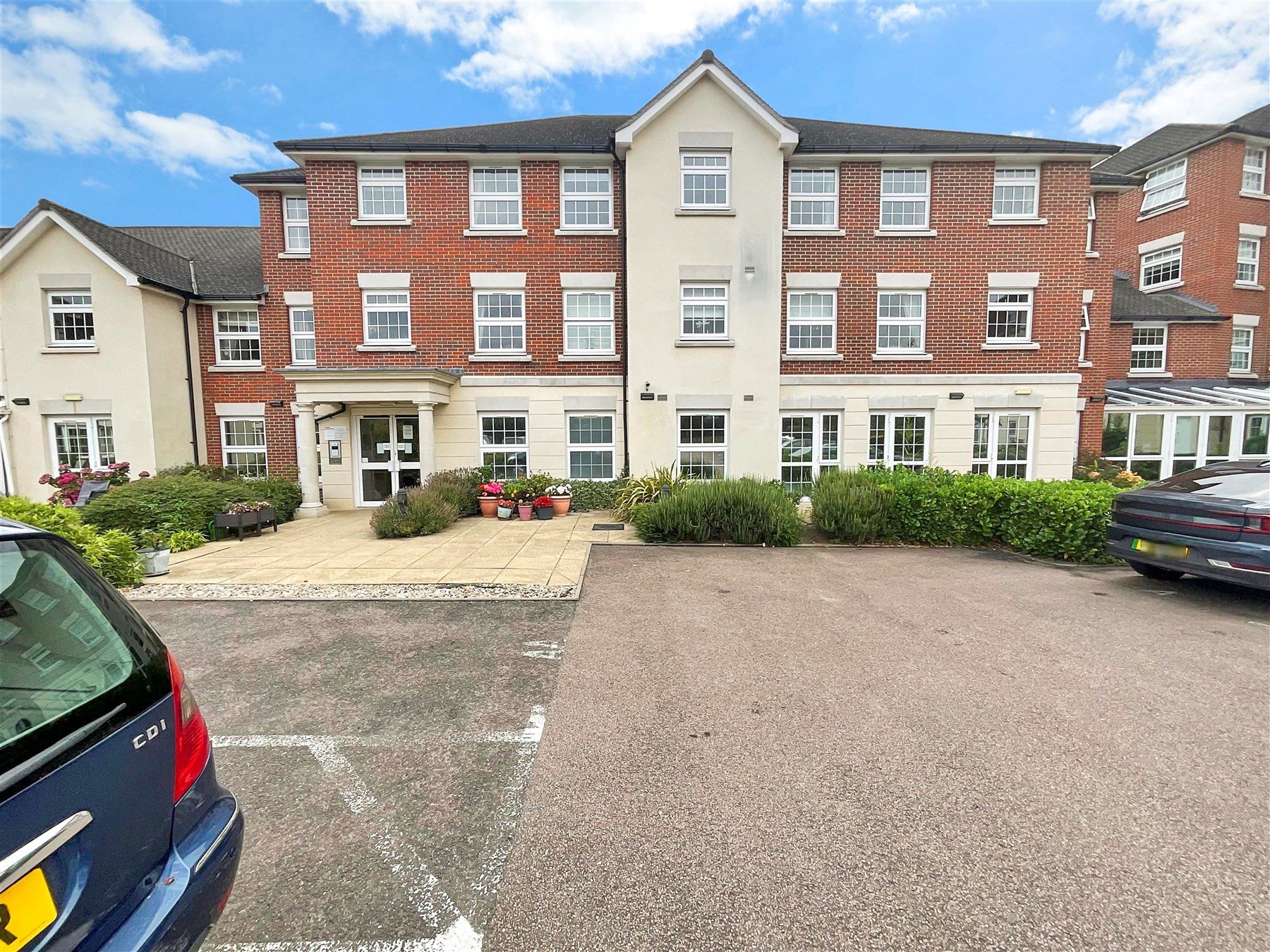 Weighbridge Court, High Street, Ongar photo 4