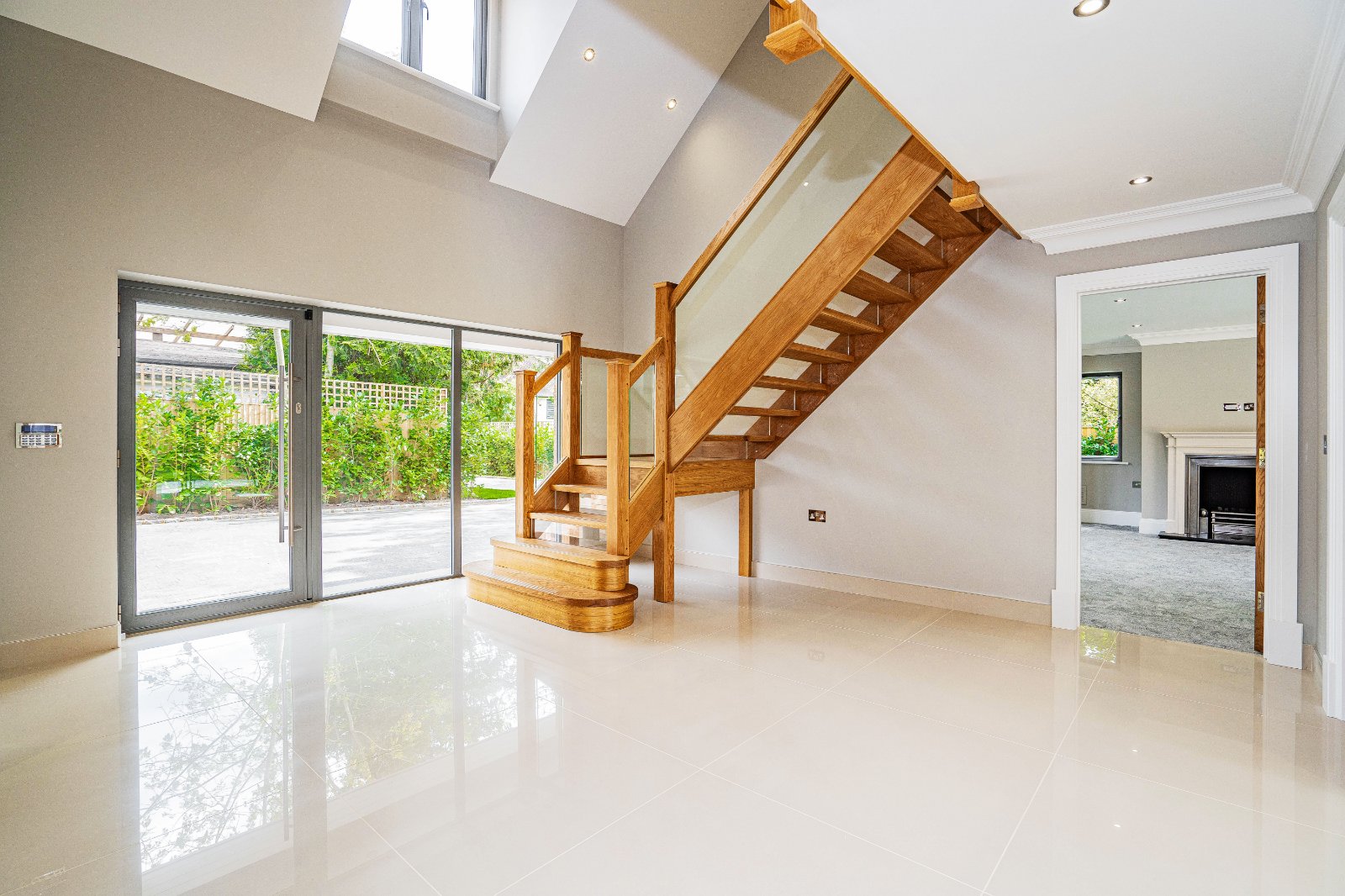 Photos of Blackpond Lane, Farnham Royal, Slough SL2 65468098