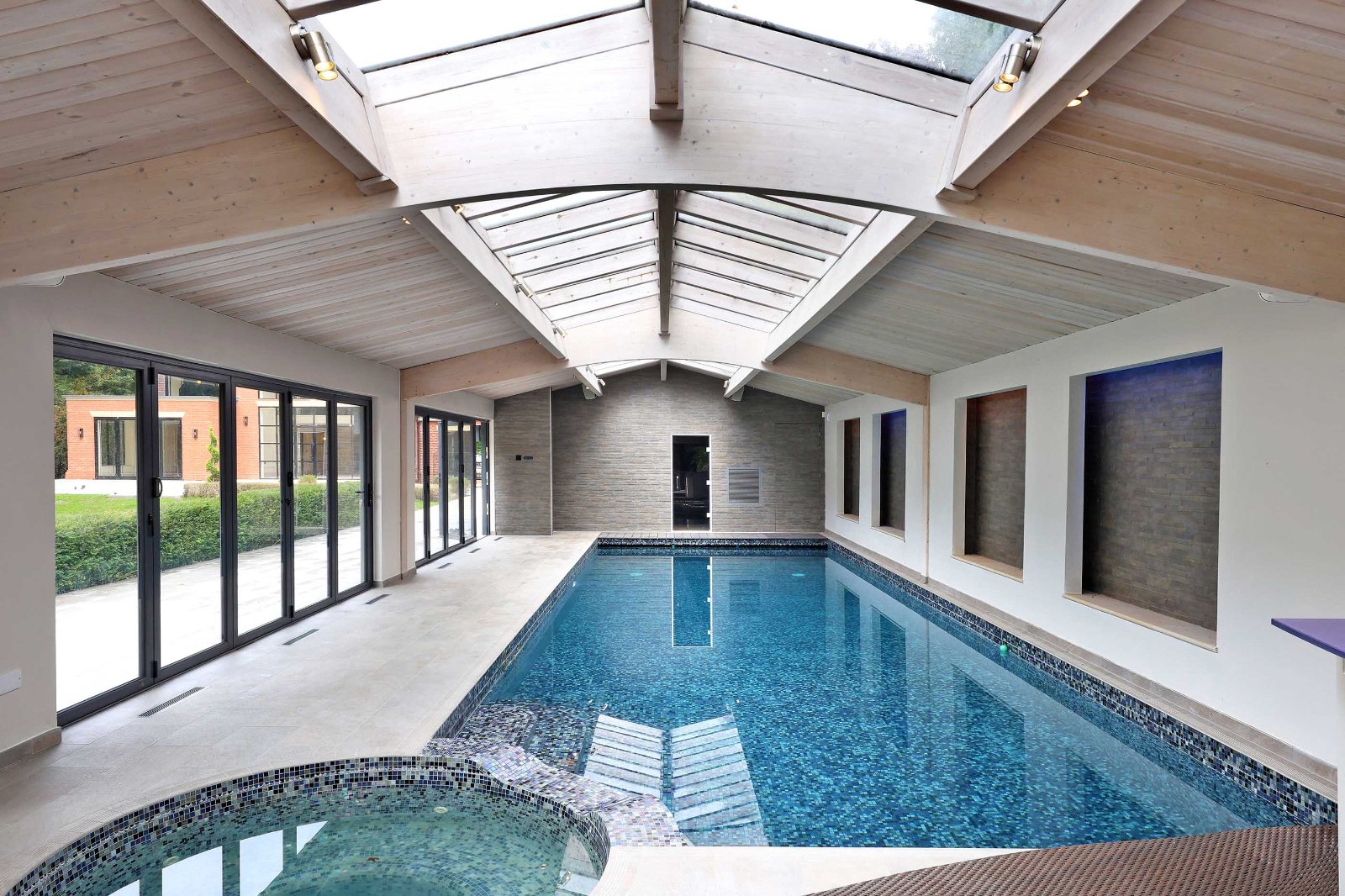 5 bedroom country house for sale 0