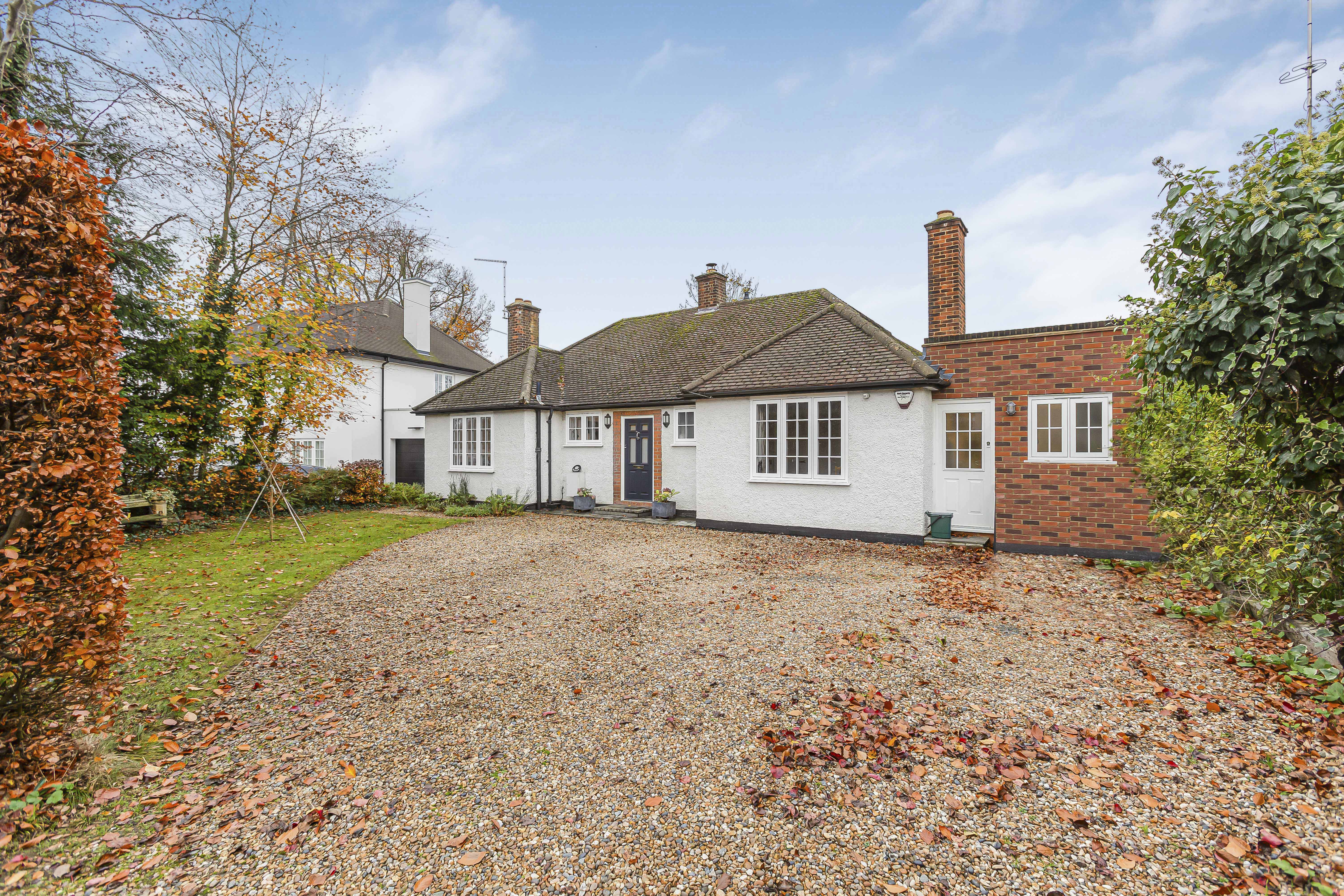 3 bedroom bungalow for sale 0