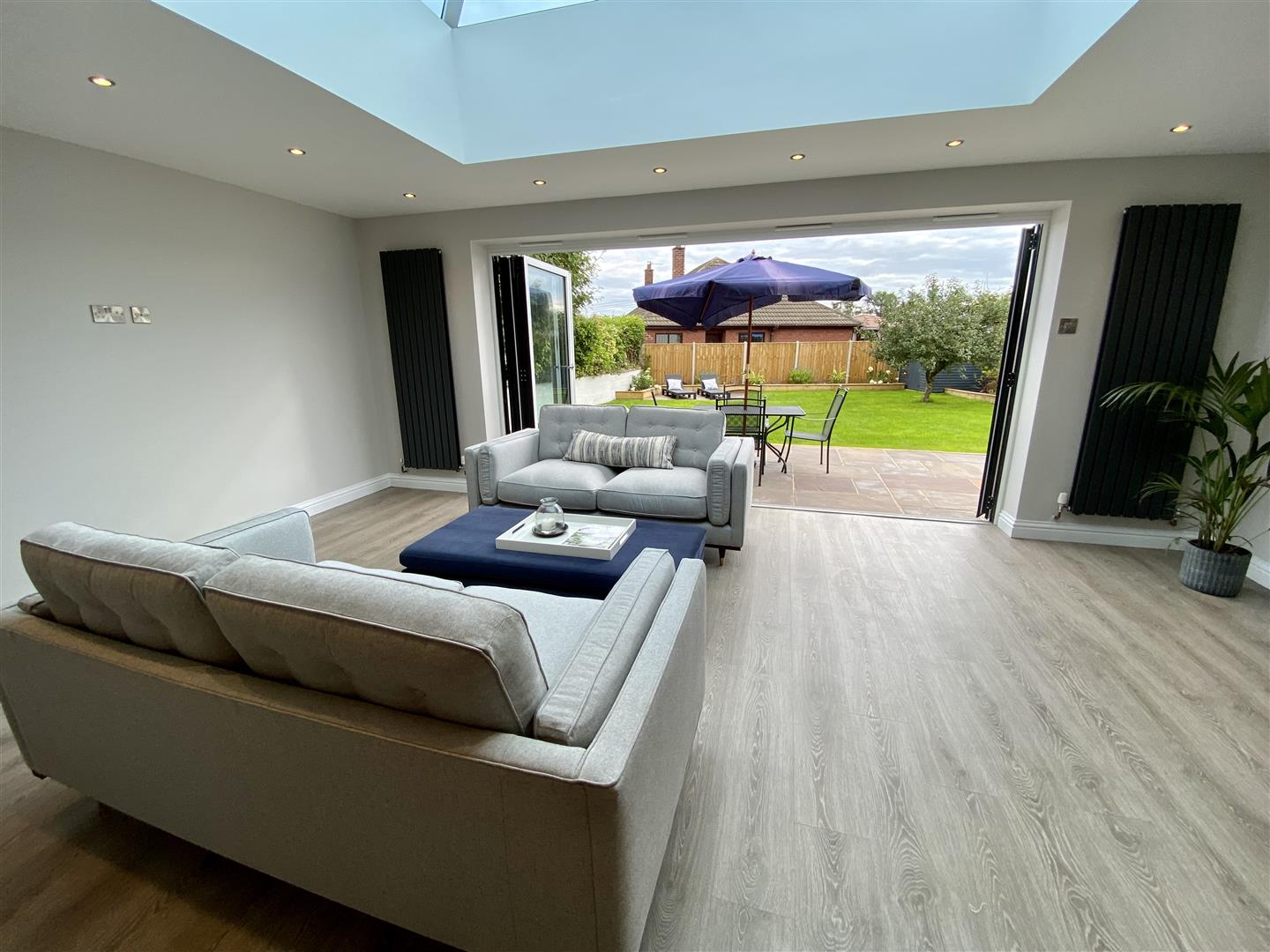 Photos of Diamond Ridge, Barlaston, StokeOnTrent ST12 62496152