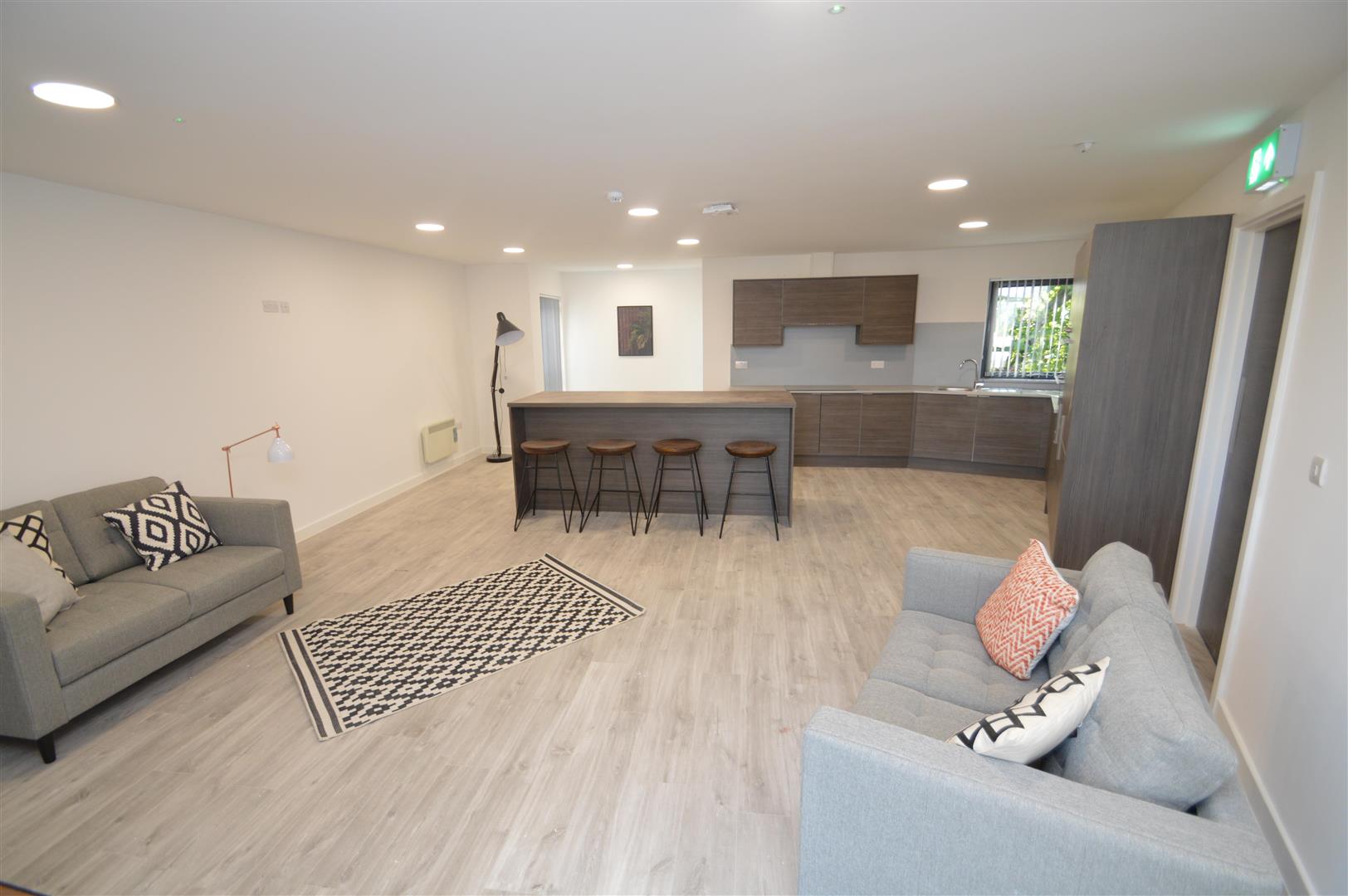 QED, 206C, BIRMINGHAM photo 4