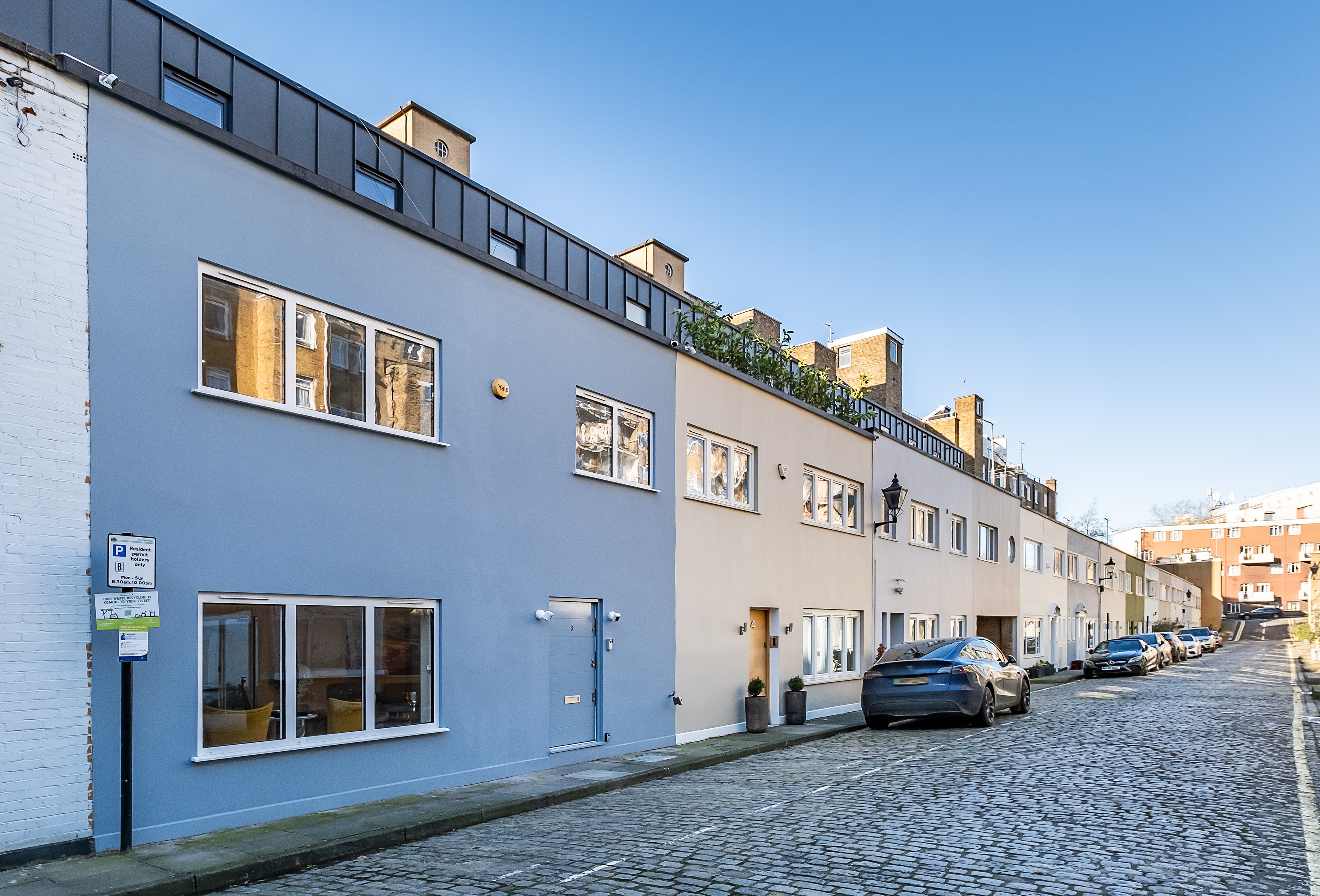 3 bedroom terraced house for sale 0