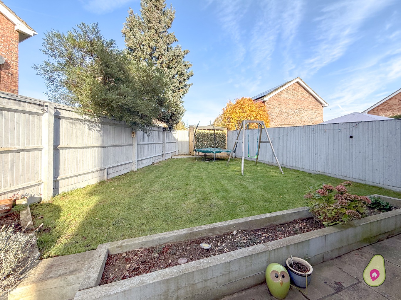 Photos of Lowbrook Drive, Maidenhead, Berkshire SL6 - 68791291 ...