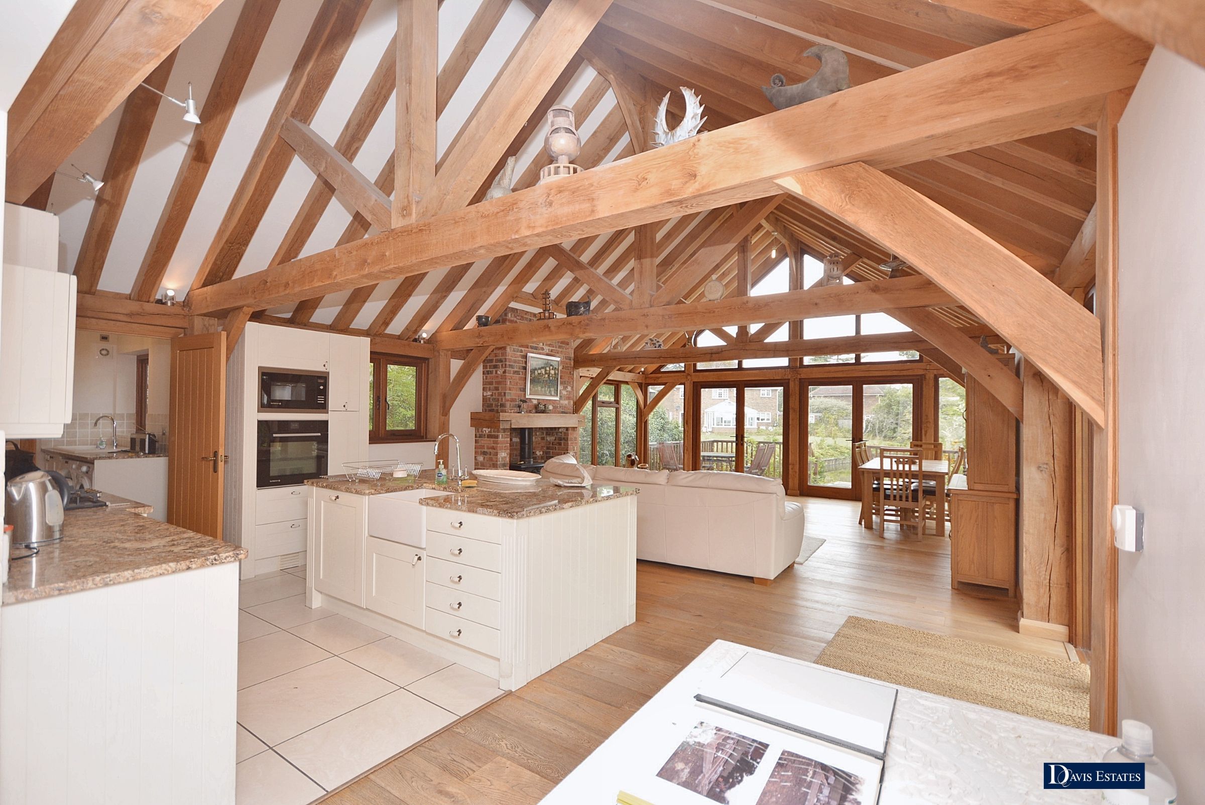 3 bedroom detached house for sale 0