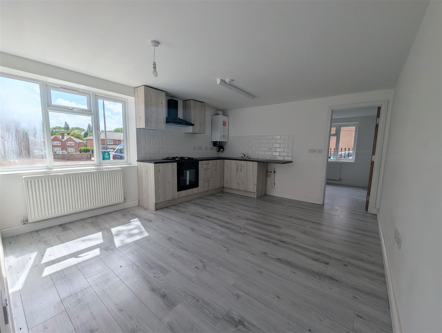2-bed flat on Flat 1, 55, Redhouse Street, Walsall, £795/mo