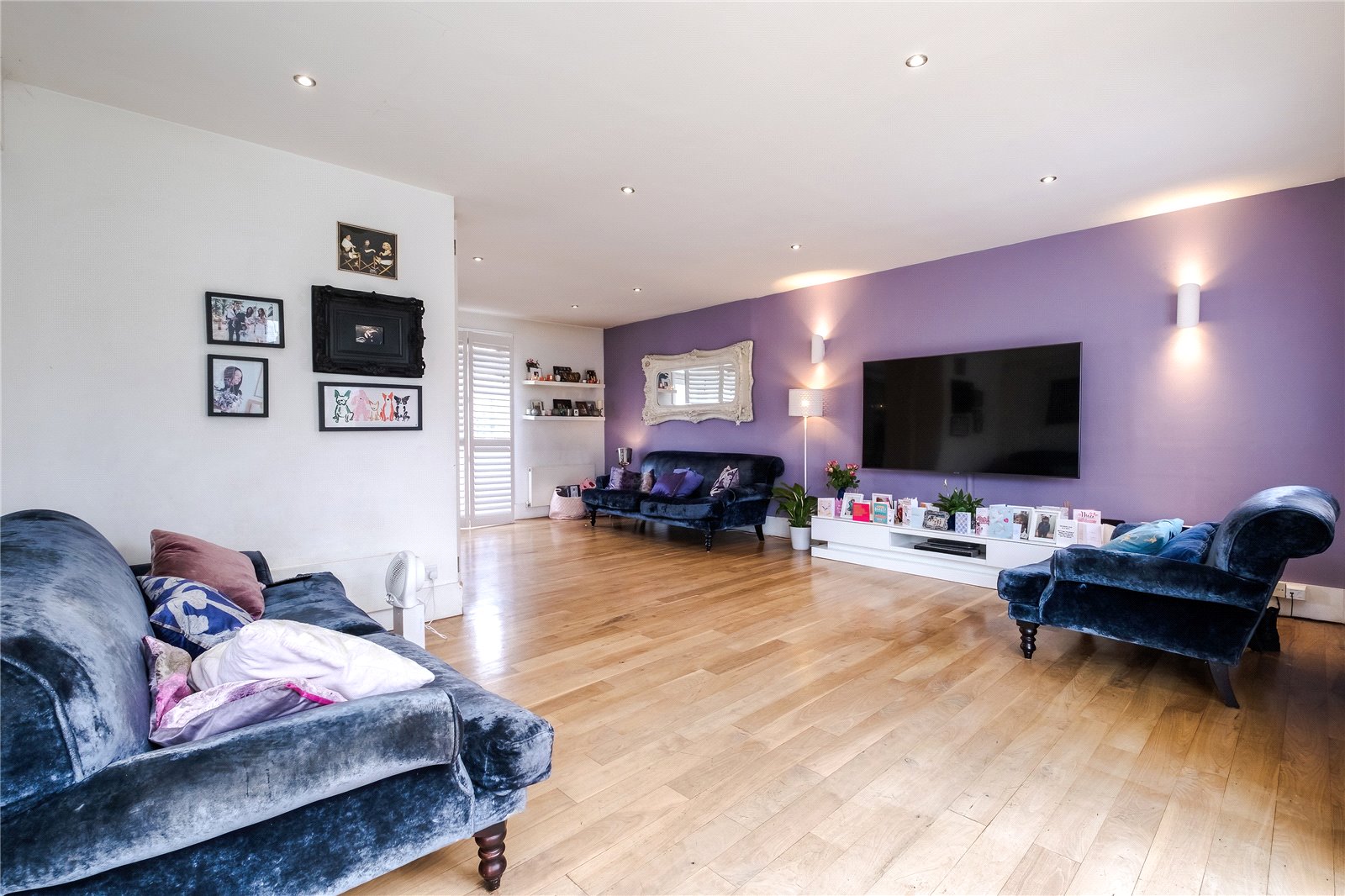 3 bedroom flat for sale 0