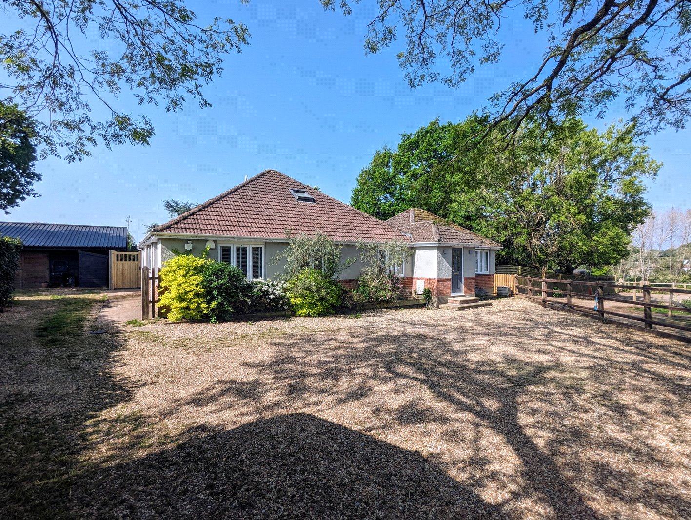 4 bedroom equestrian property for sale 0