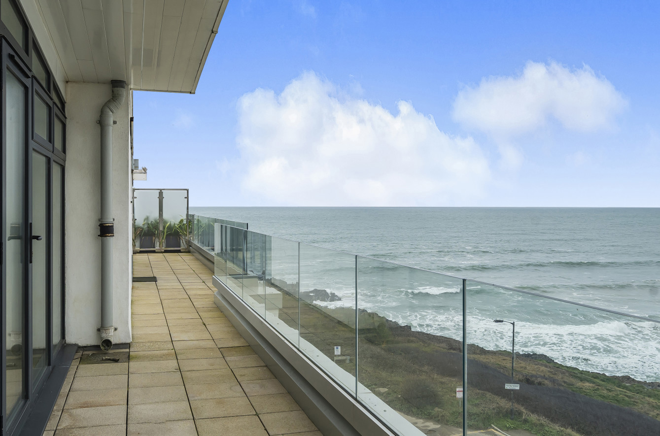 Photos of Frontline 1500 Sqft Penthouse, North Esplanade Road, Newquay