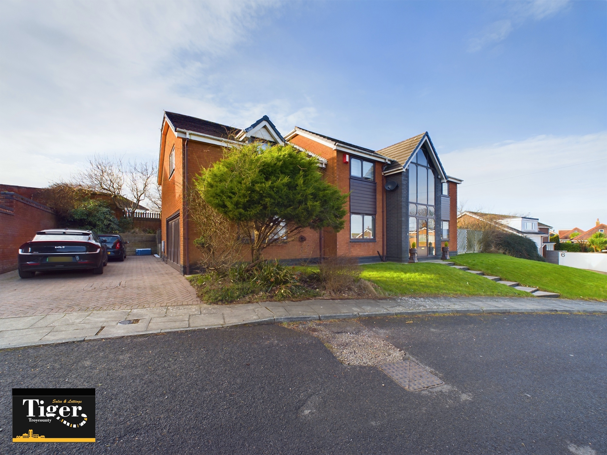 4, The Knowle, Blackpool photo 4