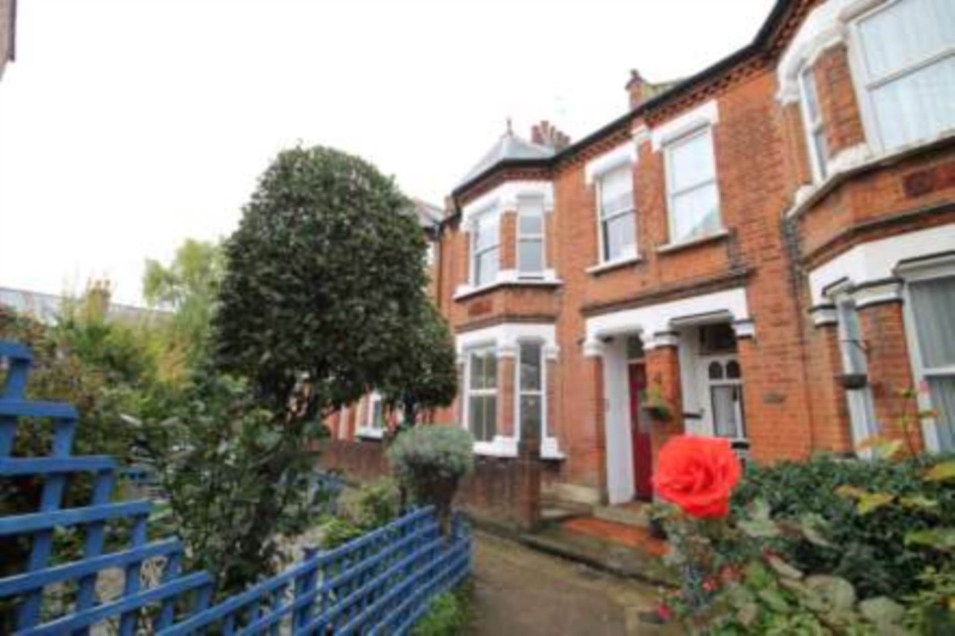 Mafeking Ave, Brentford photo 2