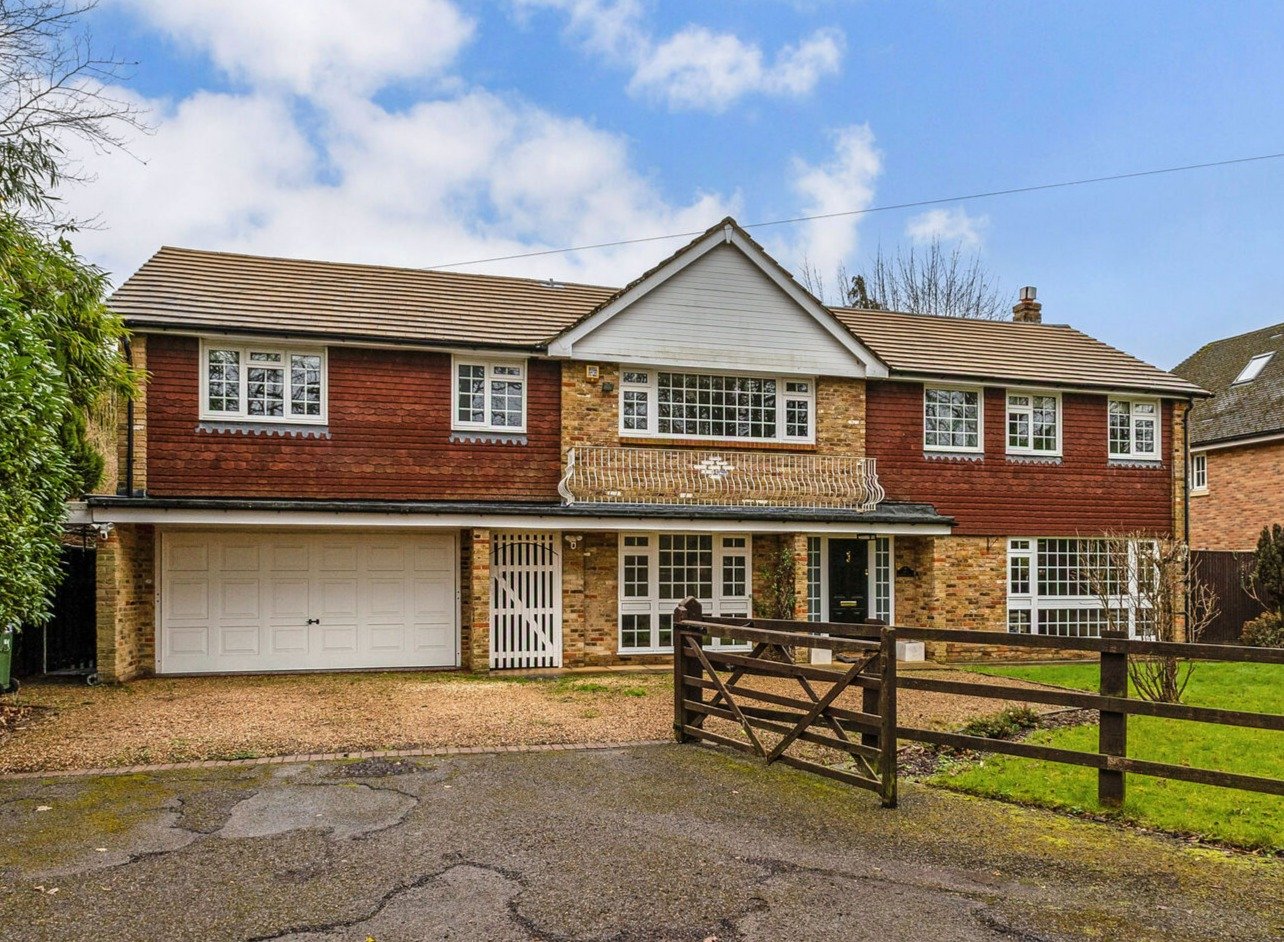 6 bedroom end terrace house for sale in London