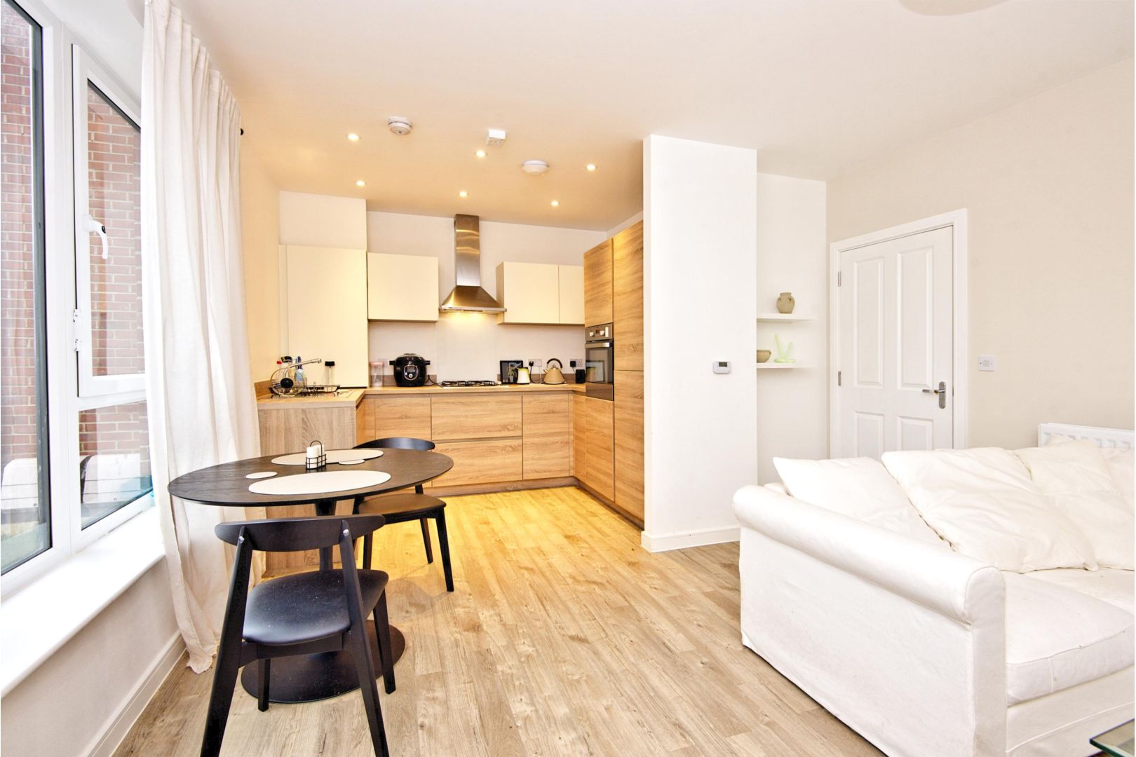 Photos of Cole Avenue, SouthendOnSea SS2 61832191 PrimeLocation