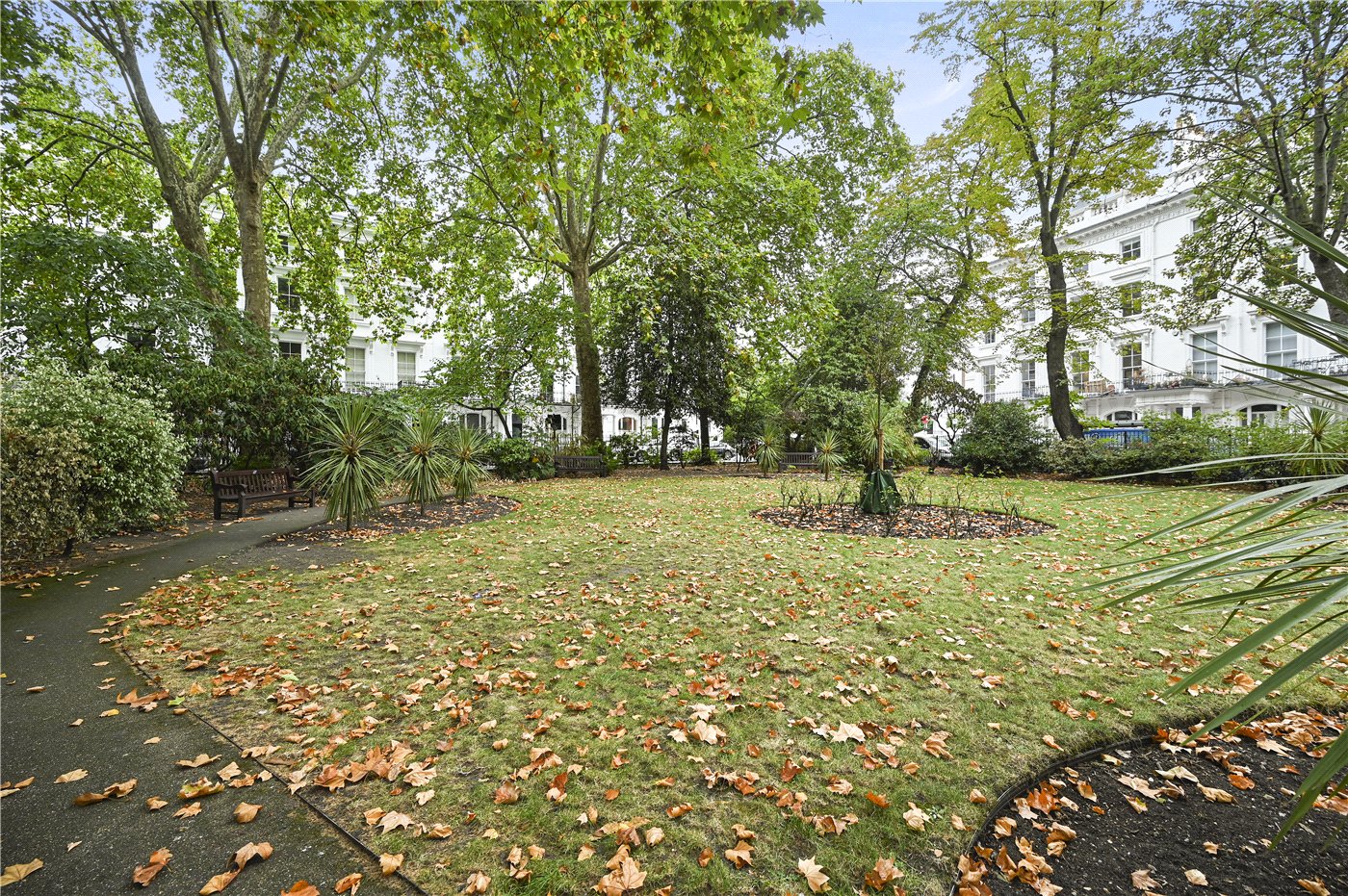 Flat D, 20, Westbourne Gardens, London photo 4