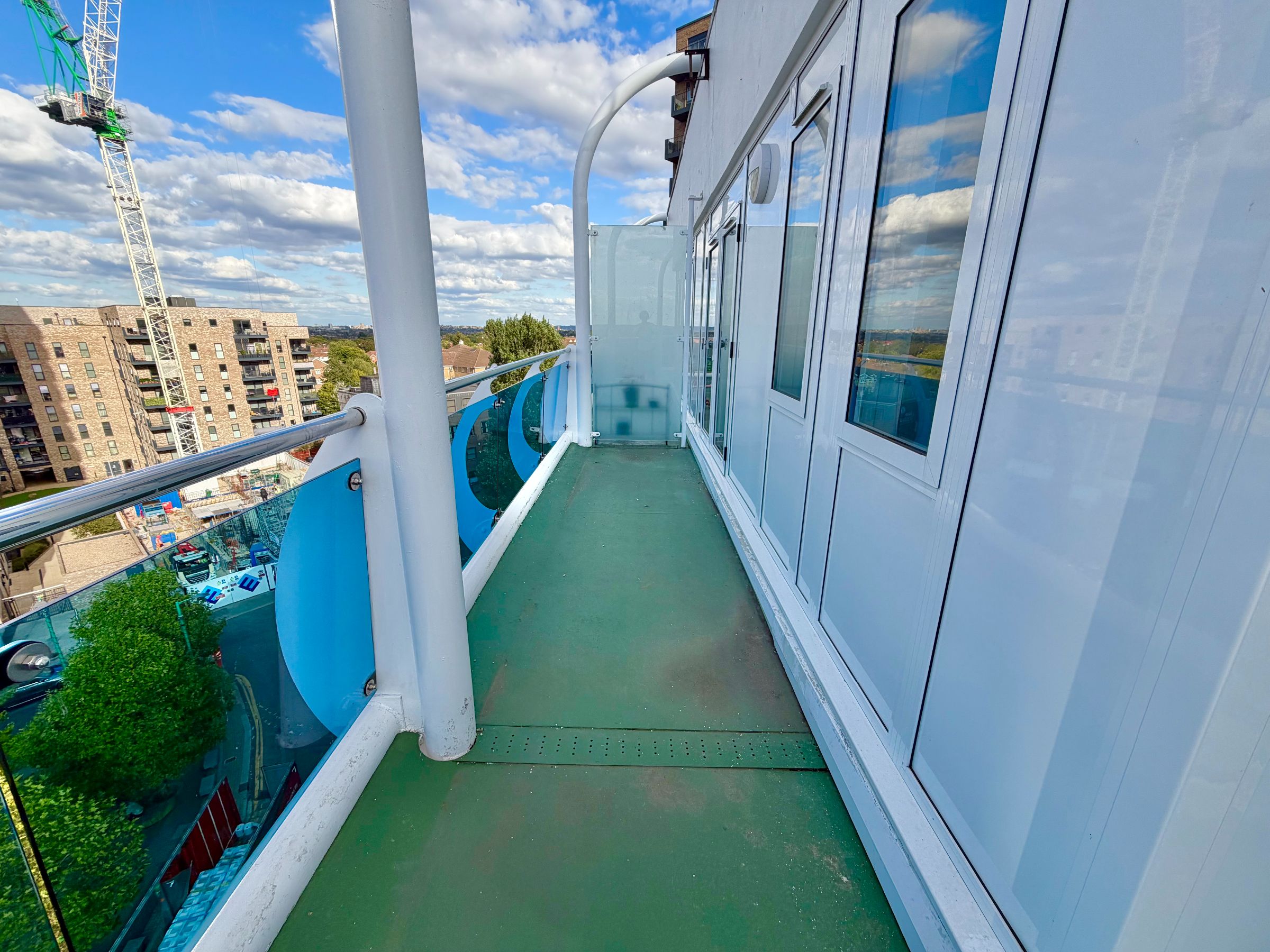 Platinum House, Harrow photo 4