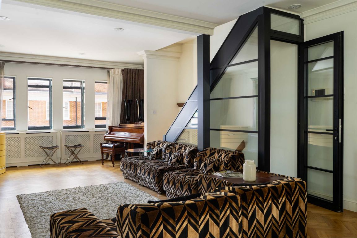 2 bedroom flat for sale 0