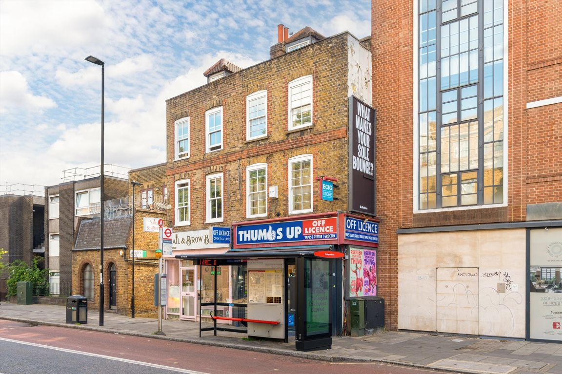 Flat 2, 28A, Essex Road, London photo 5