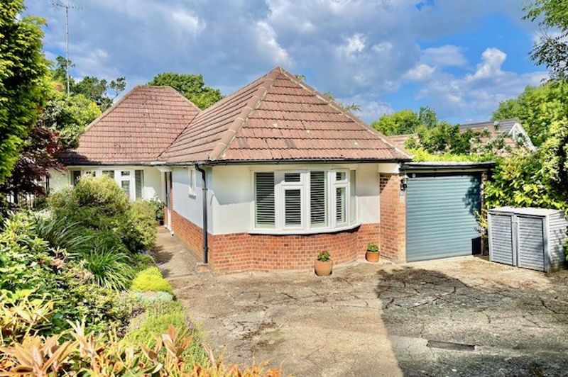 3 bed Detached House