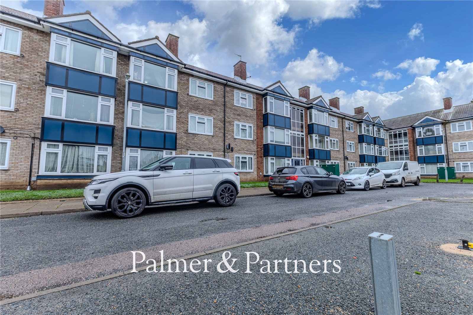 1-bed flat on 17, Derby Close, Suffolk, £90,000