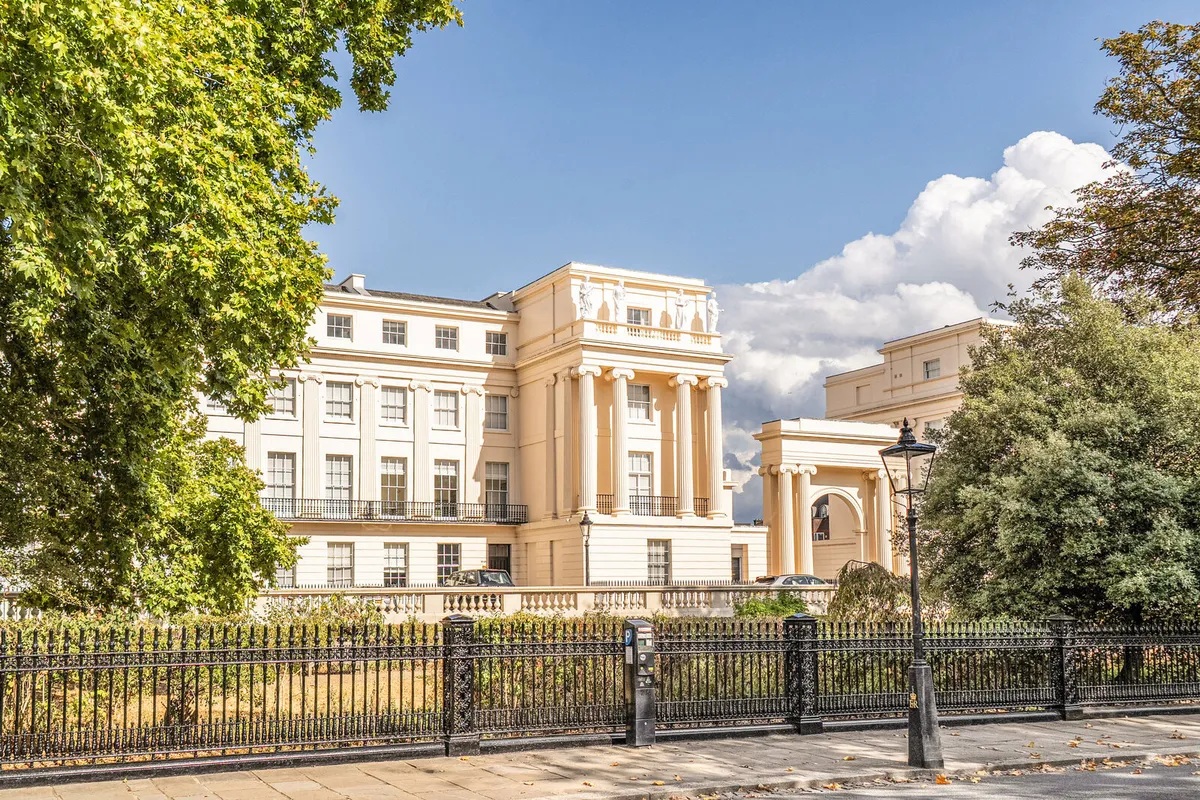 224, Cumberland Terrace, London photo 2