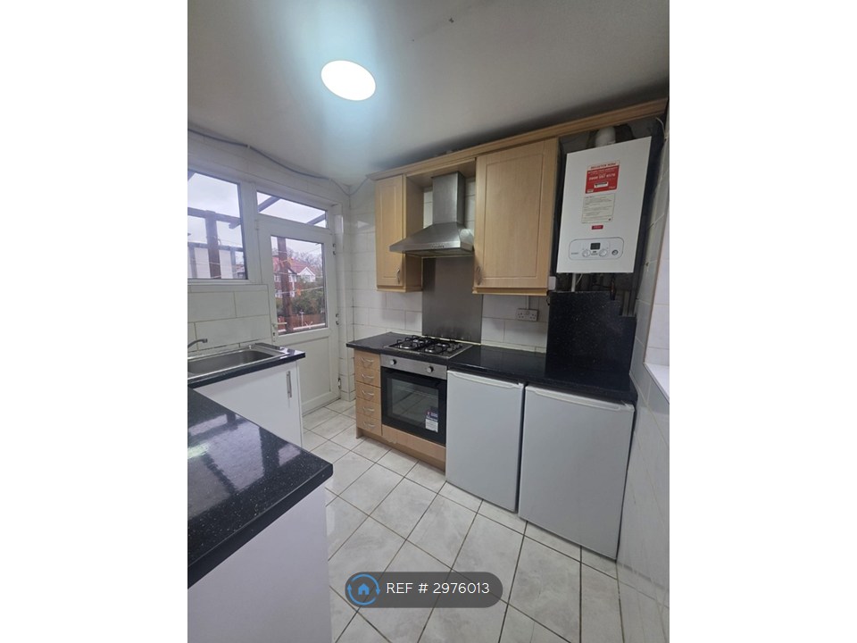 Everton Drive, Stanmore photo 2