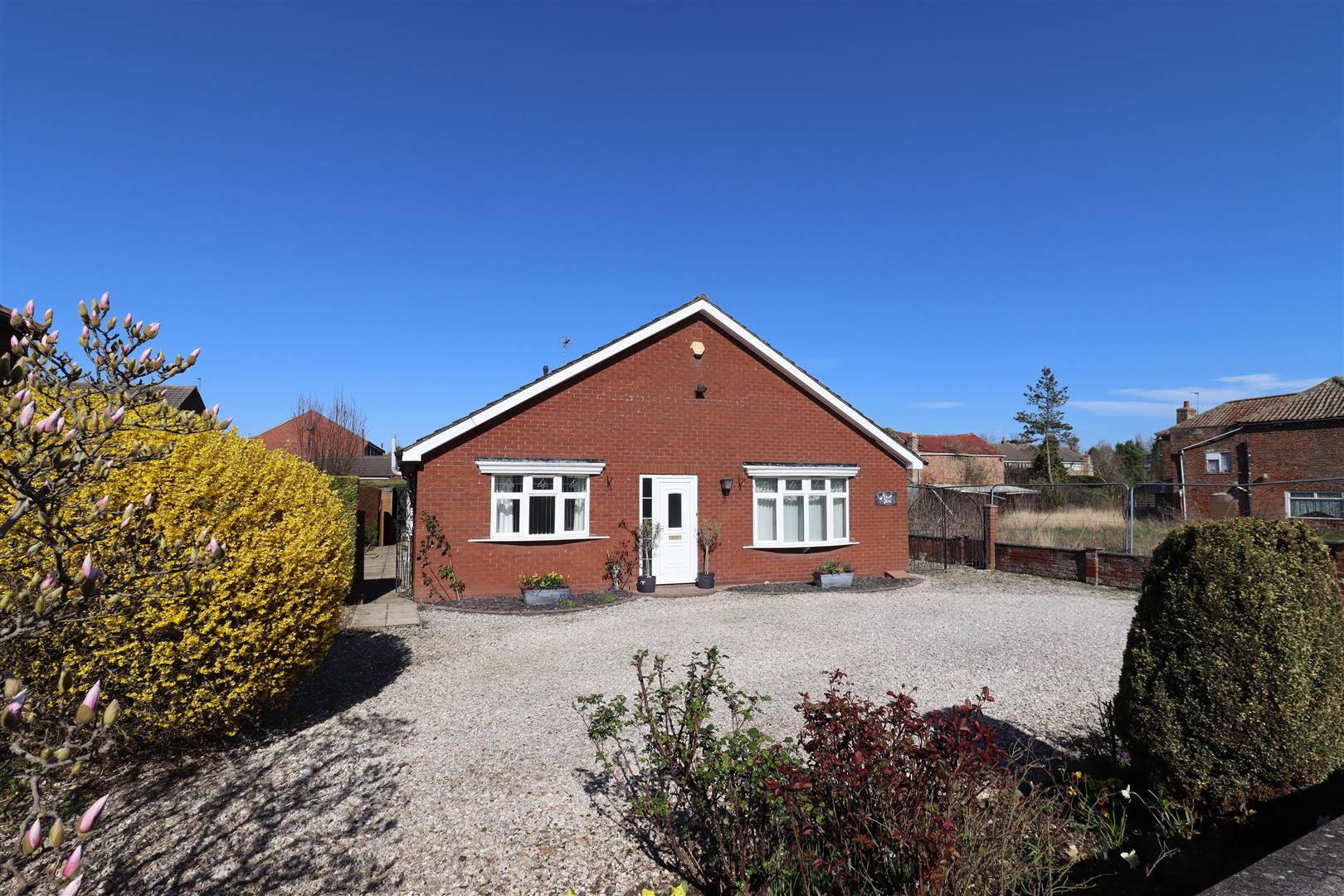 Walford Dene, Main Road, Brough photo 4