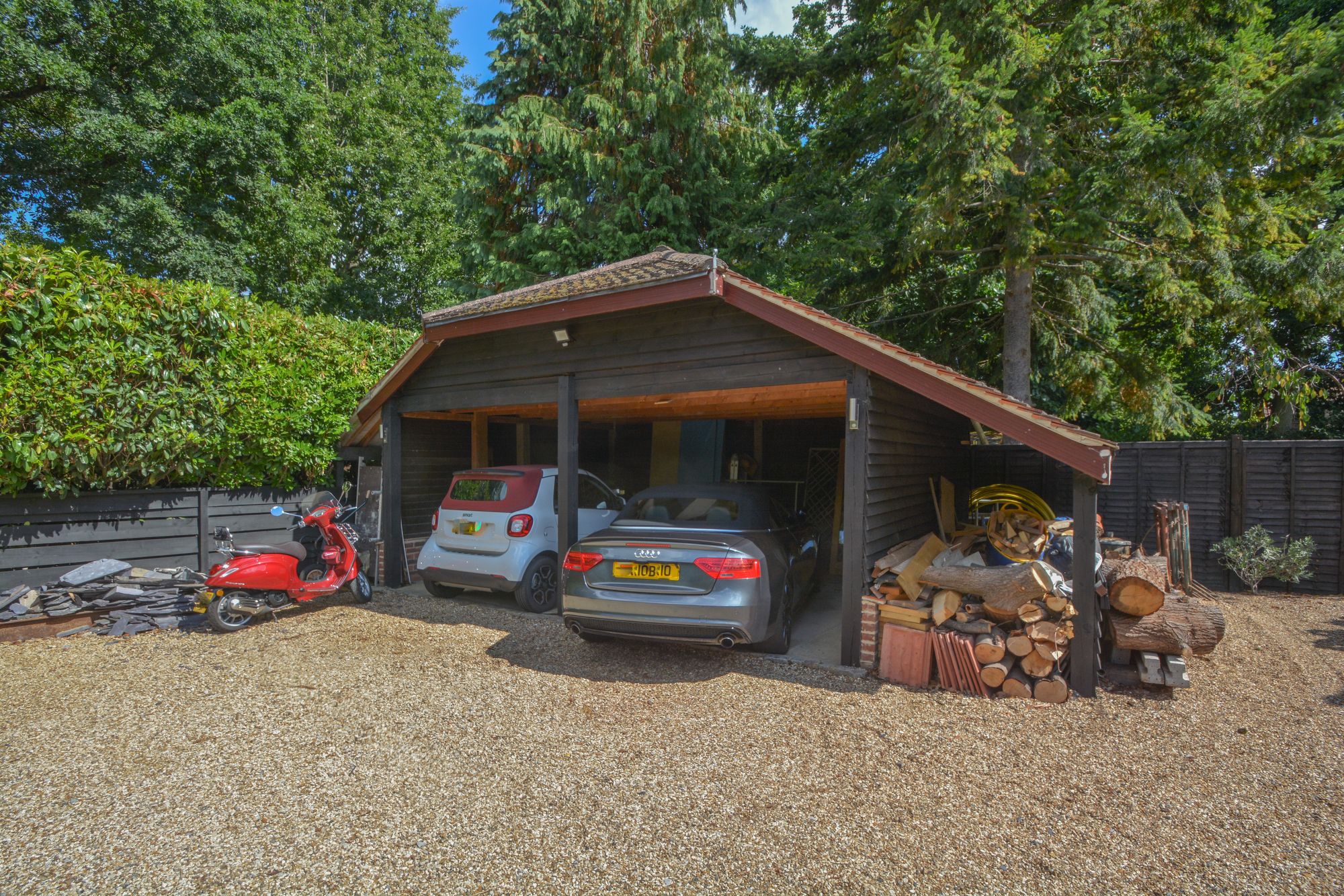 Photos of Nine Mile Ride, Finchampstead RG40 62354007 PrimeLocation