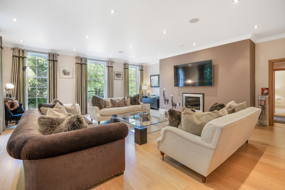 What Makes a Property Unmortgageable in the UK?