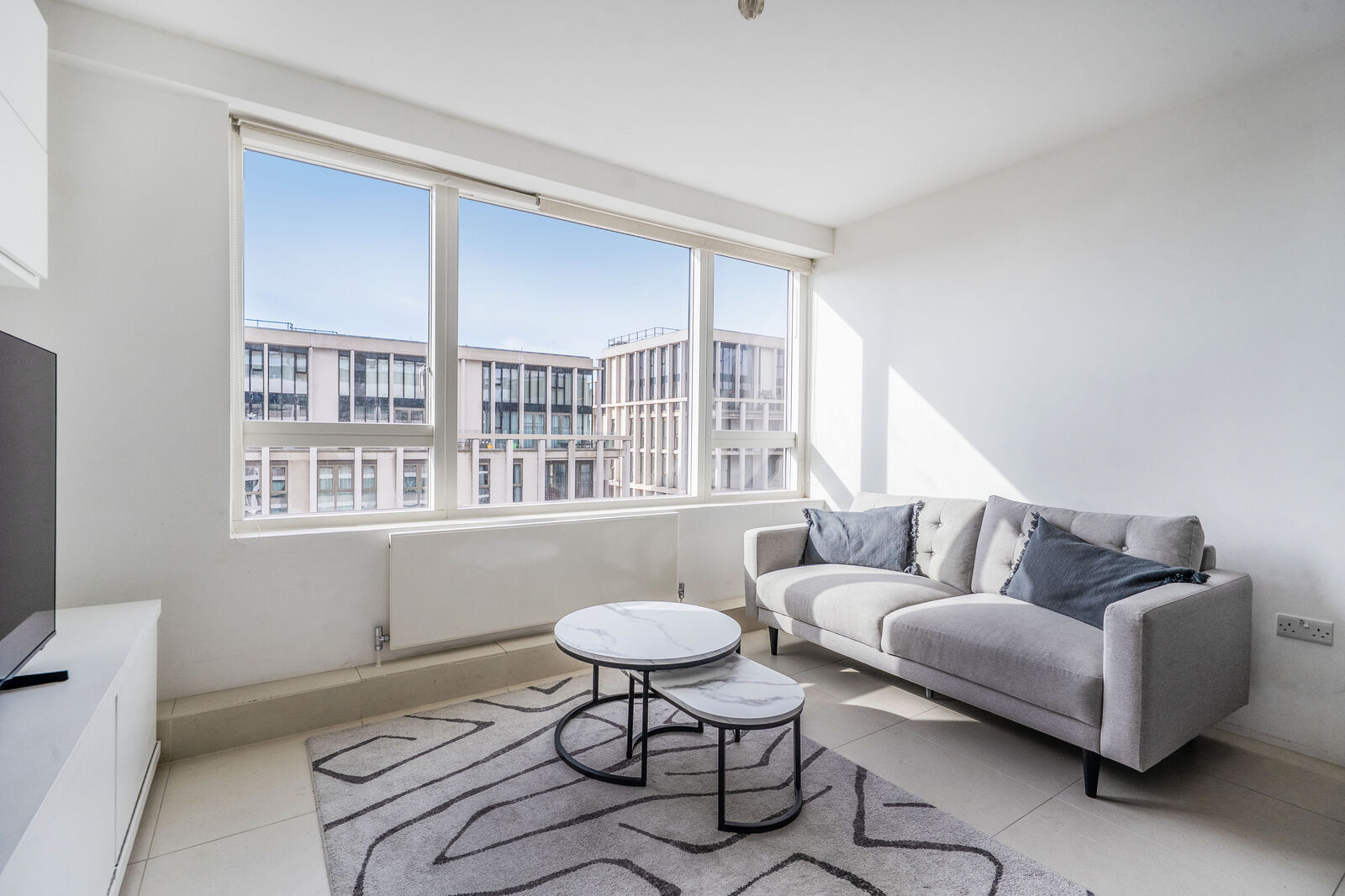 1-bed flat on John Islip Street, Westminster, £3,467/mo