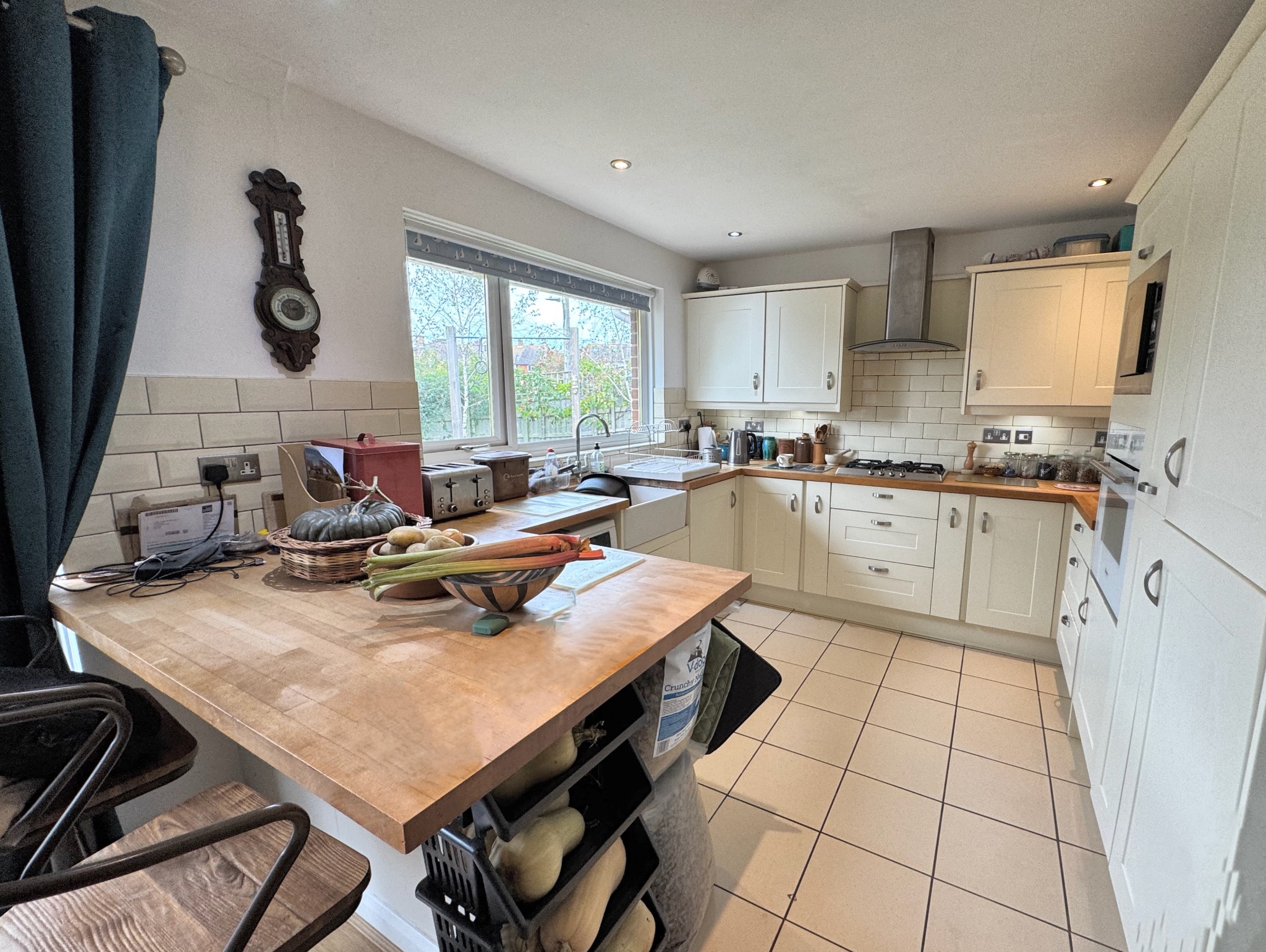 13 Mountain Close, Exmouth photo 4