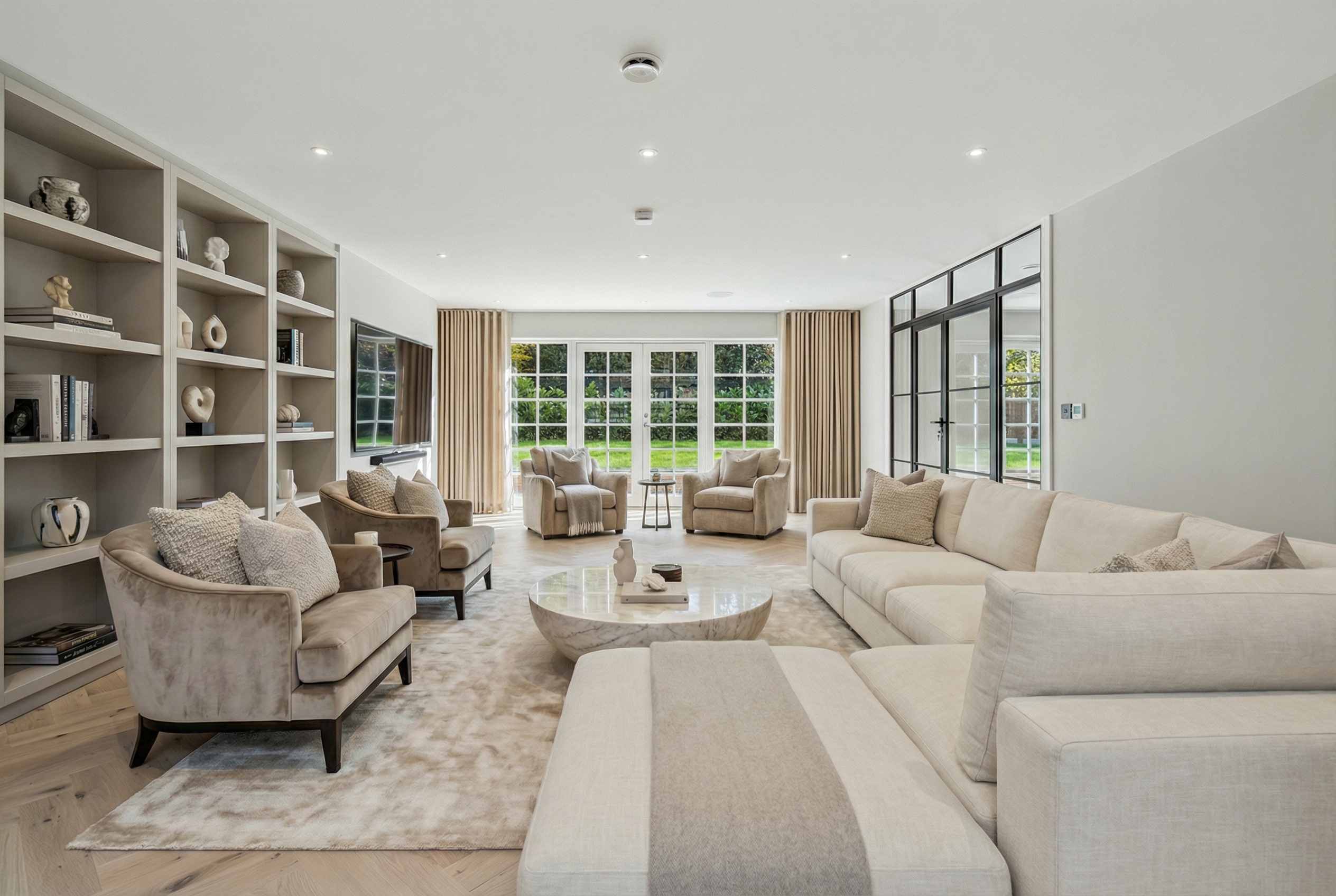 6 bedroom detached new house for sale 0