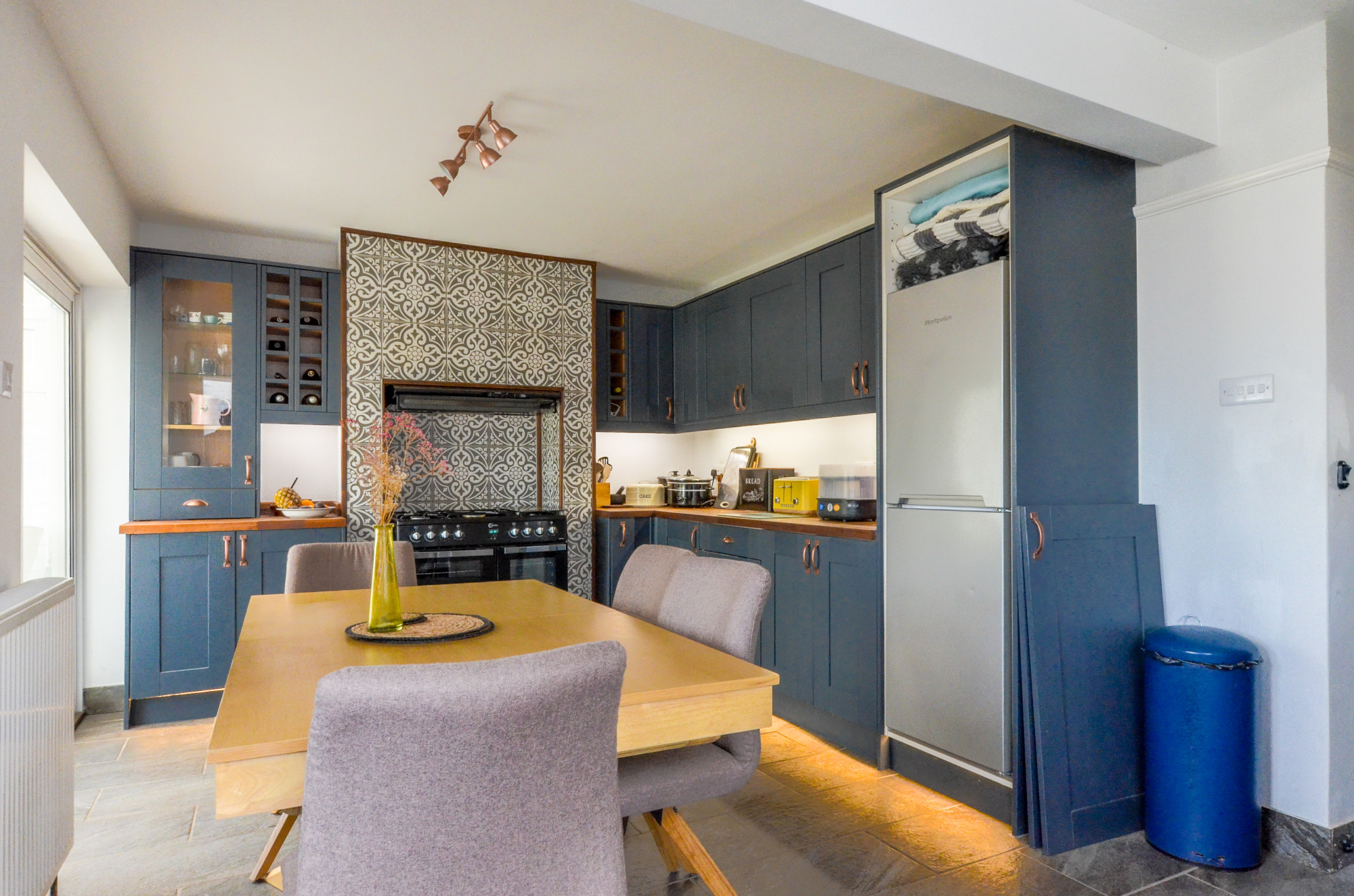 81, Queens Crescent, Eastbourne photo 4