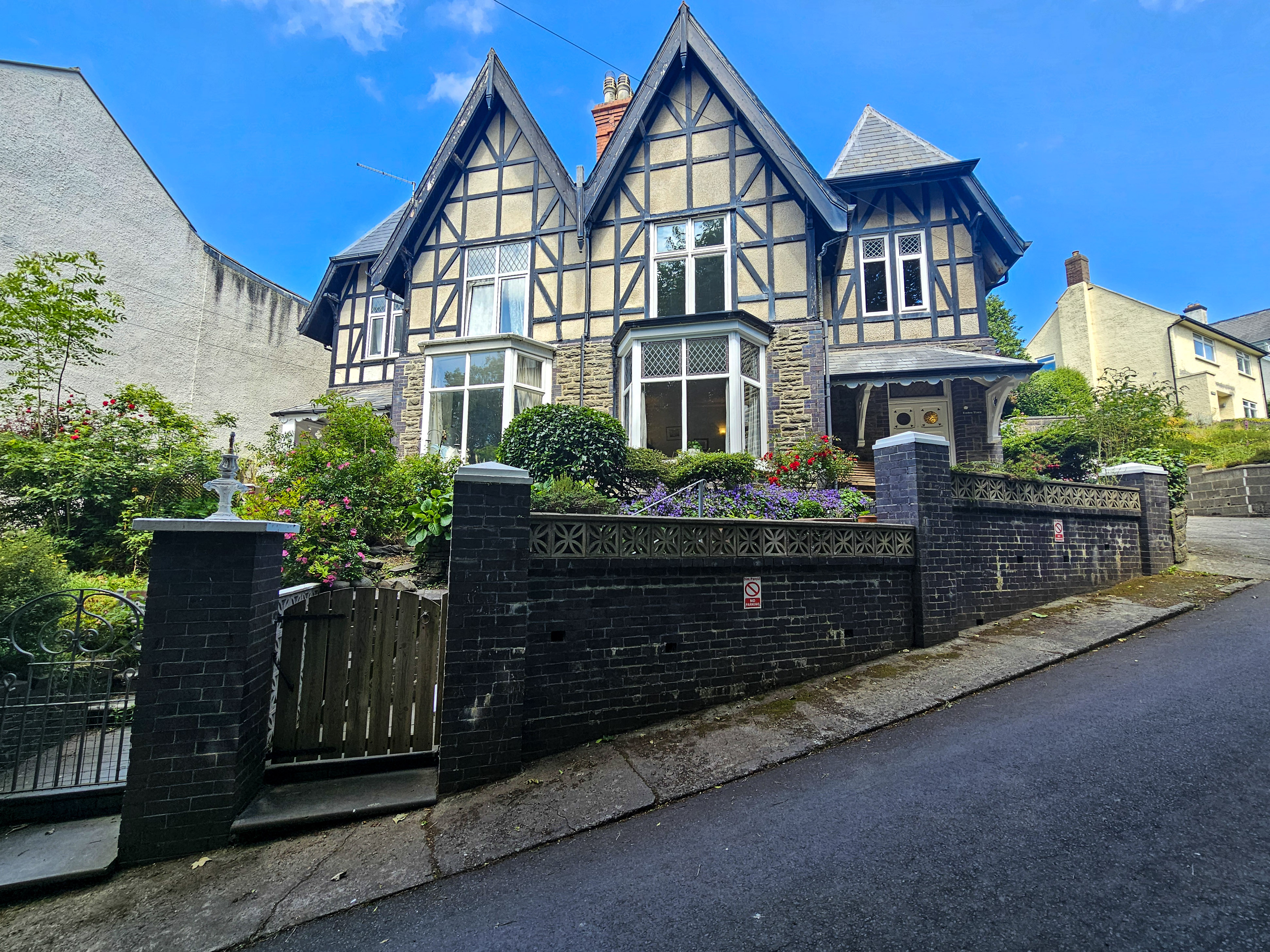 5-bed house on Linden Vista, Cliff Terrace, Aberystwyth, £570,000