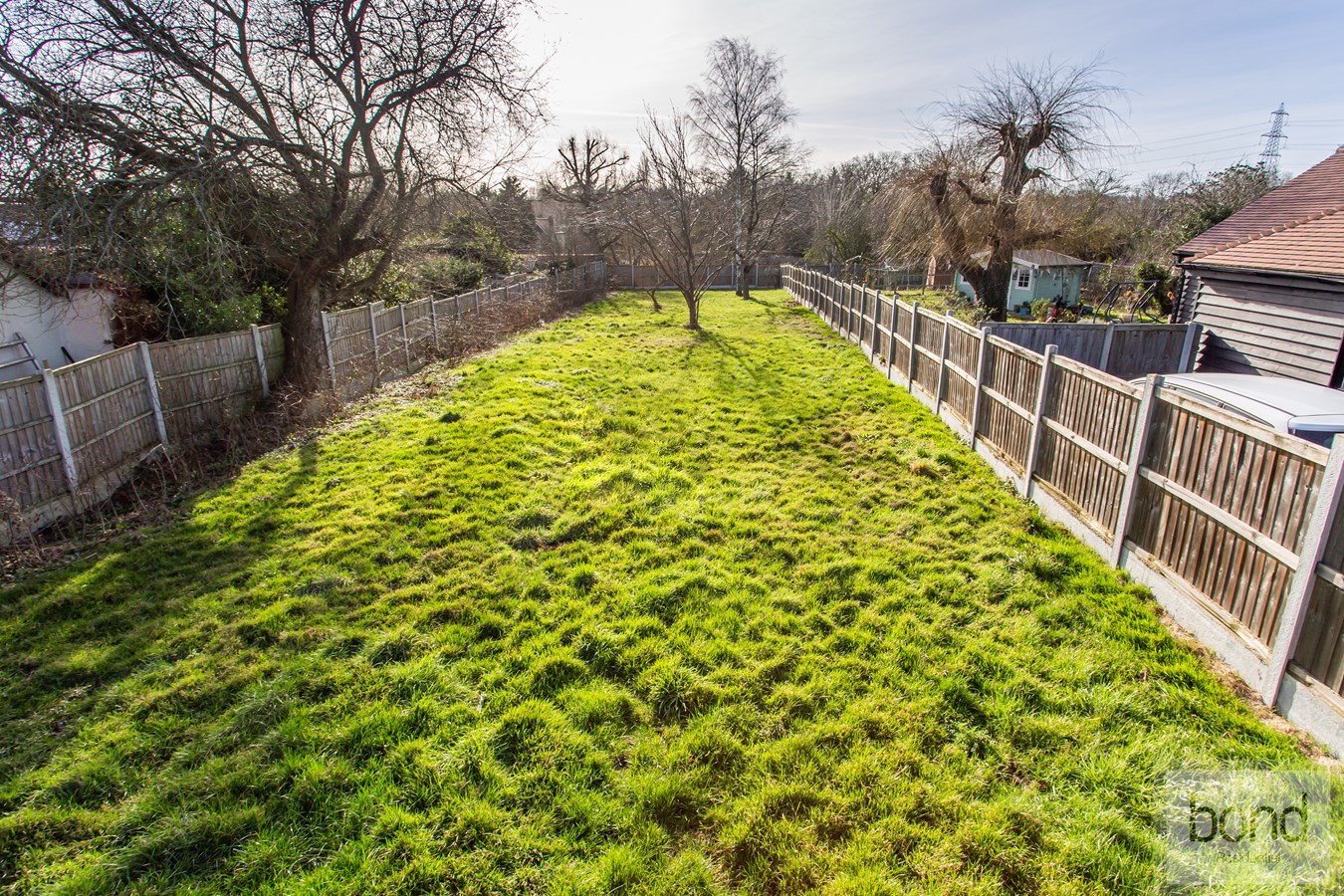 Photos of South Hanningfield Road, Rettendon Common, Chelmsford CM3