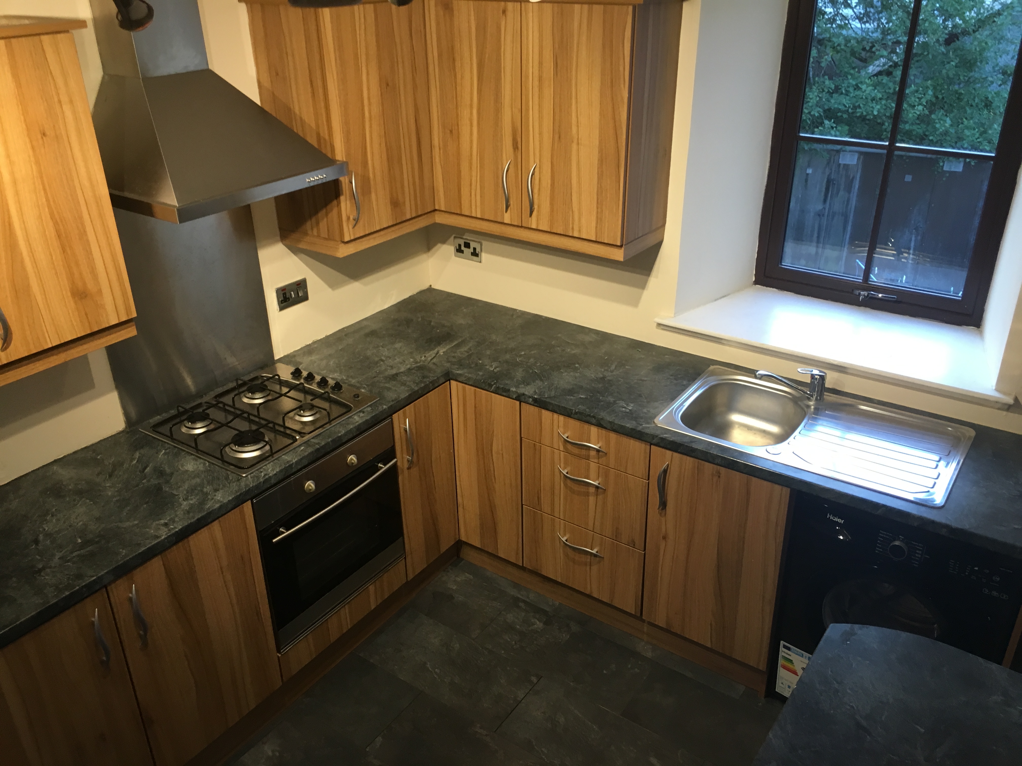 3 Lairds Land, High Street, Errol photo 5