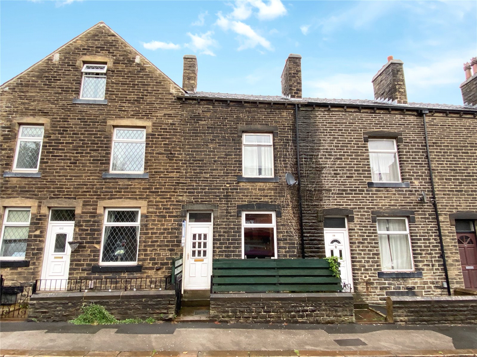 Free property report 100 Fell Lane, Keighley, BD22 6DT Chimnie